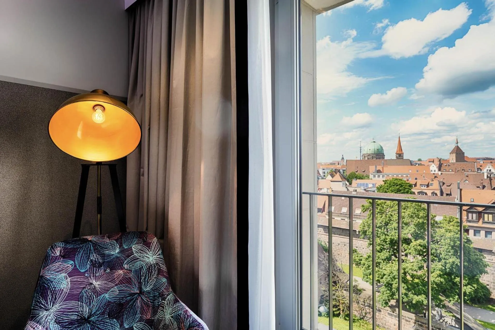 Bedroom in Premier Inn Nürnberg City Opernhaus