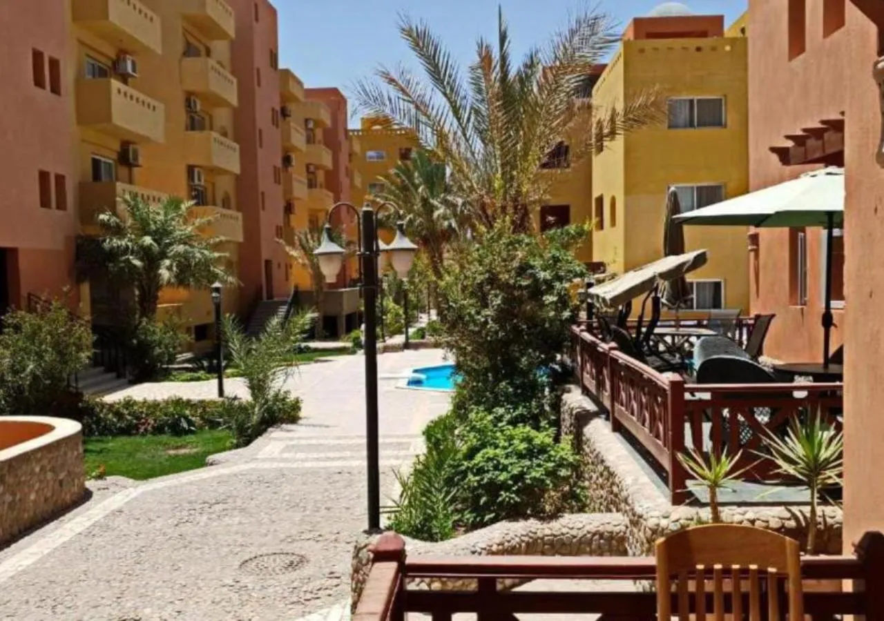 Day in Al Dora Residence Suites Hurghada