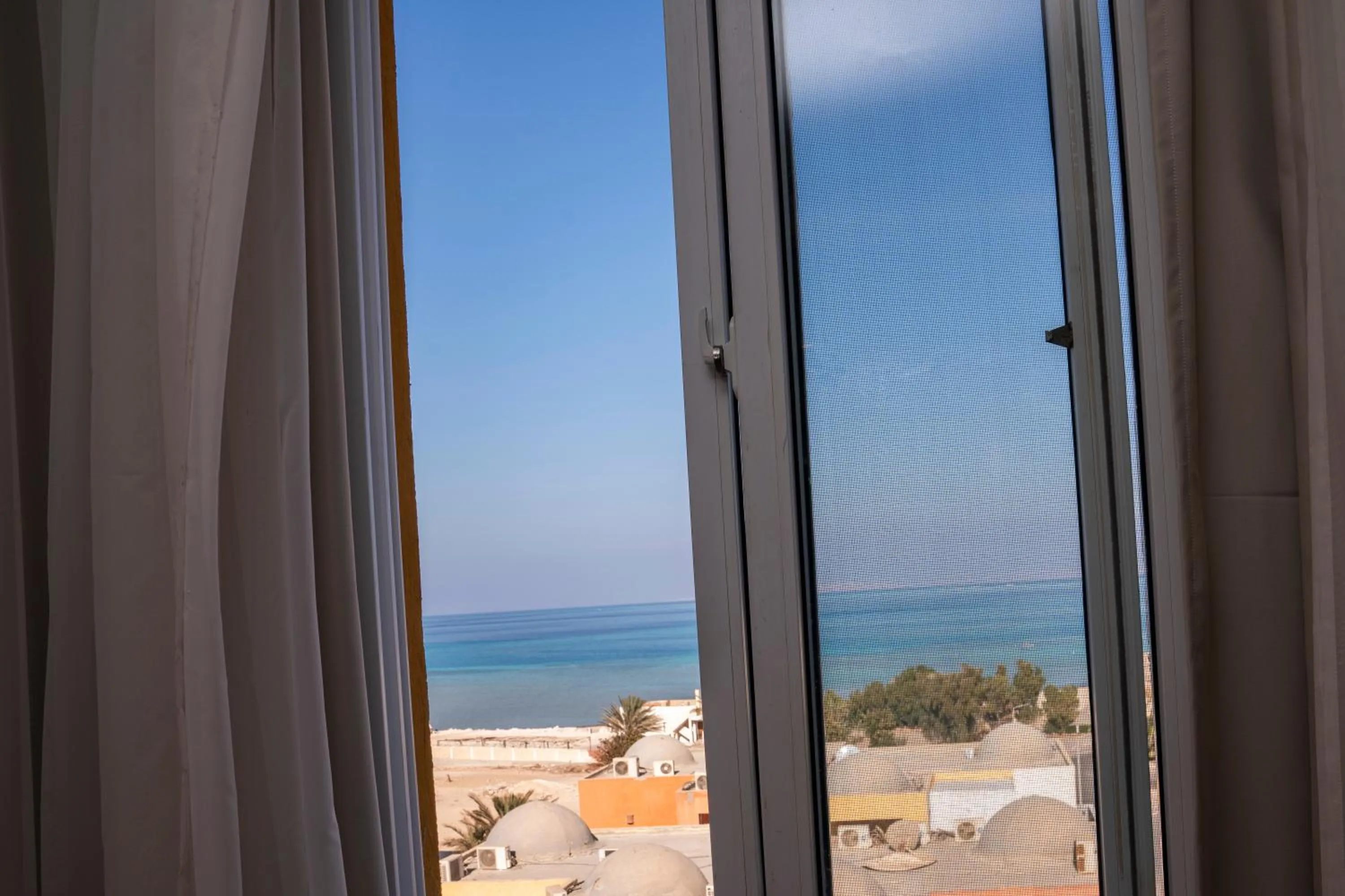 Day in Al Dora Residence Suites Hurghada