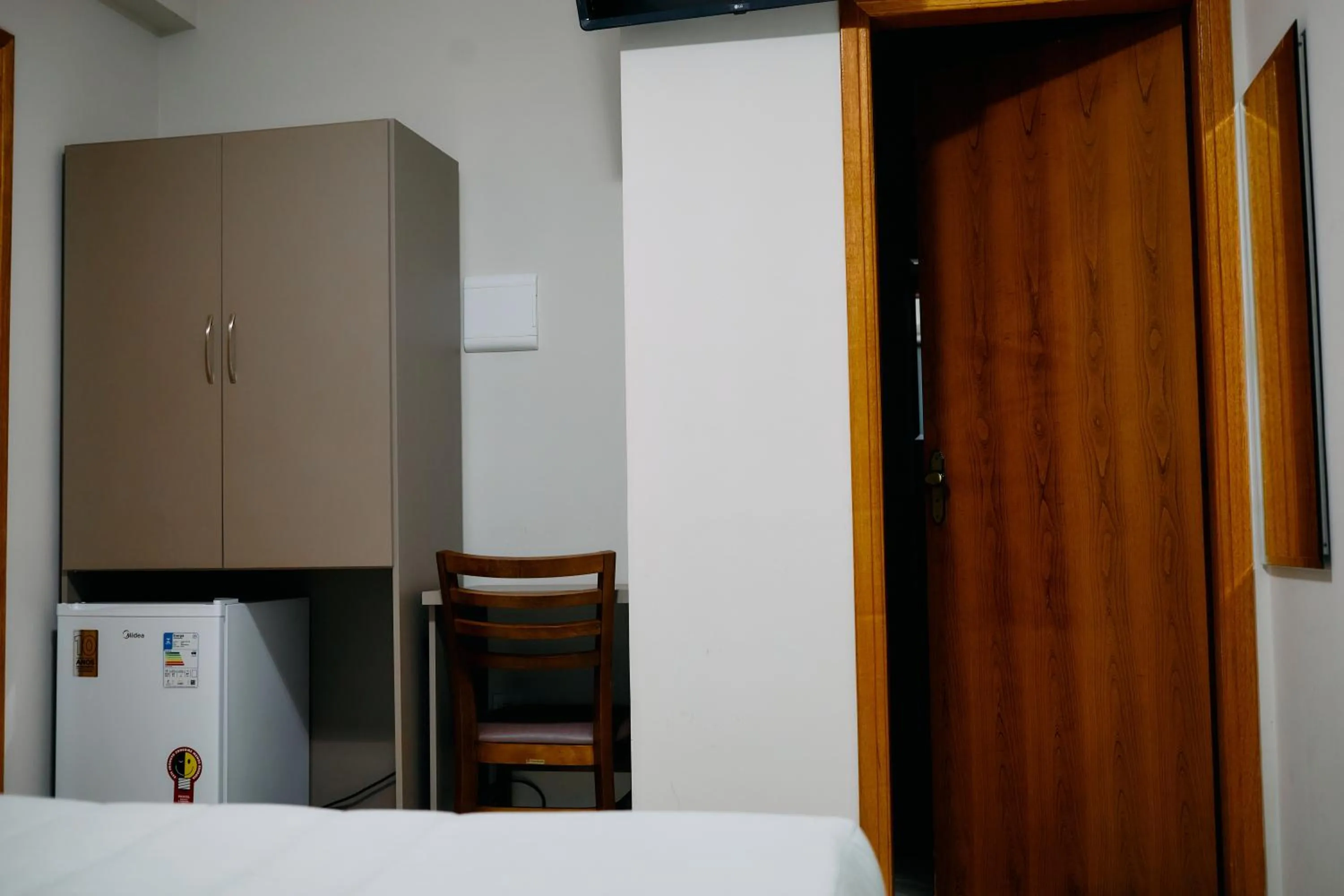 Property building, Bed in Hotel Beirut