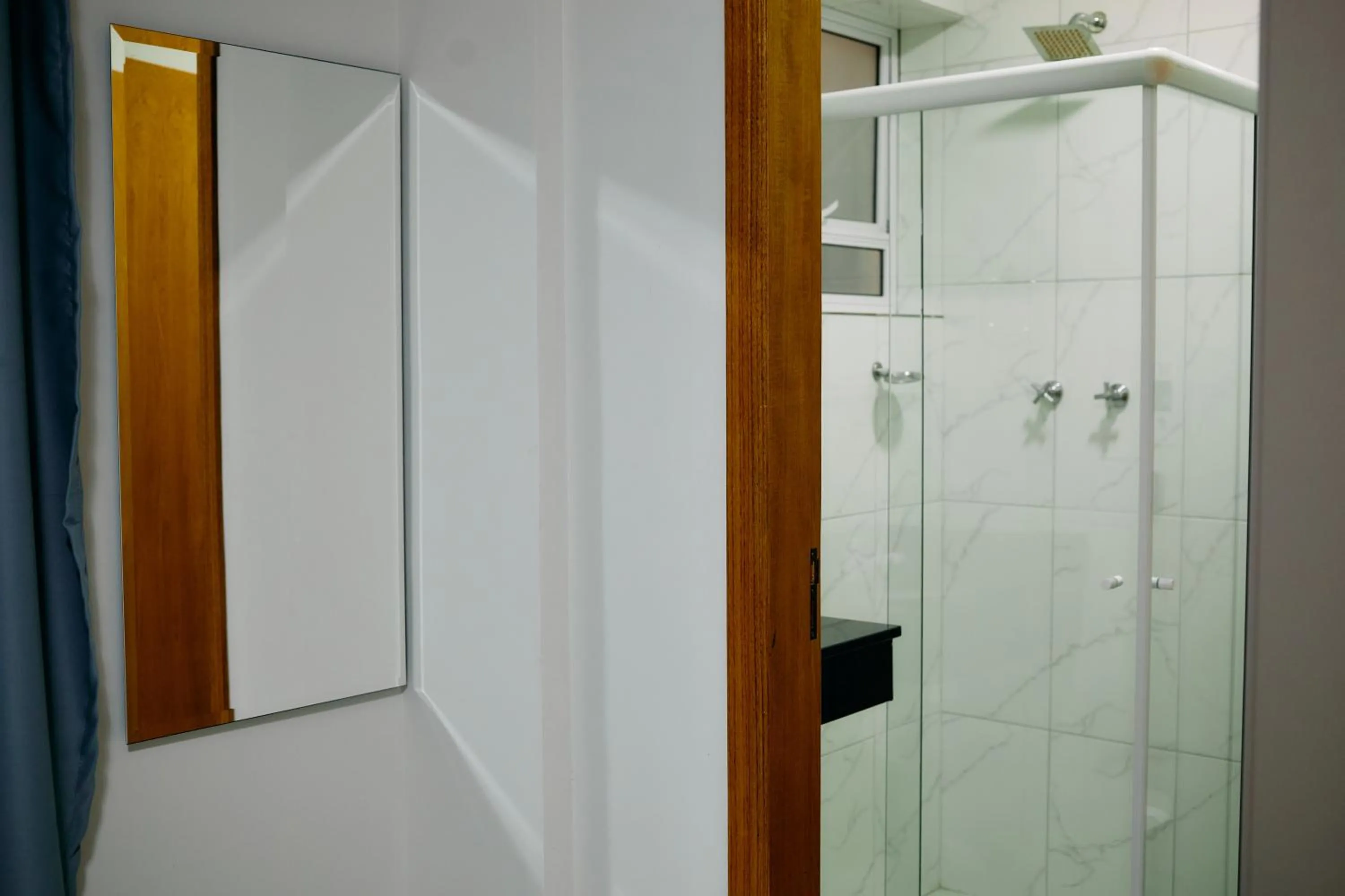 Bathroom in Hotel Beirut