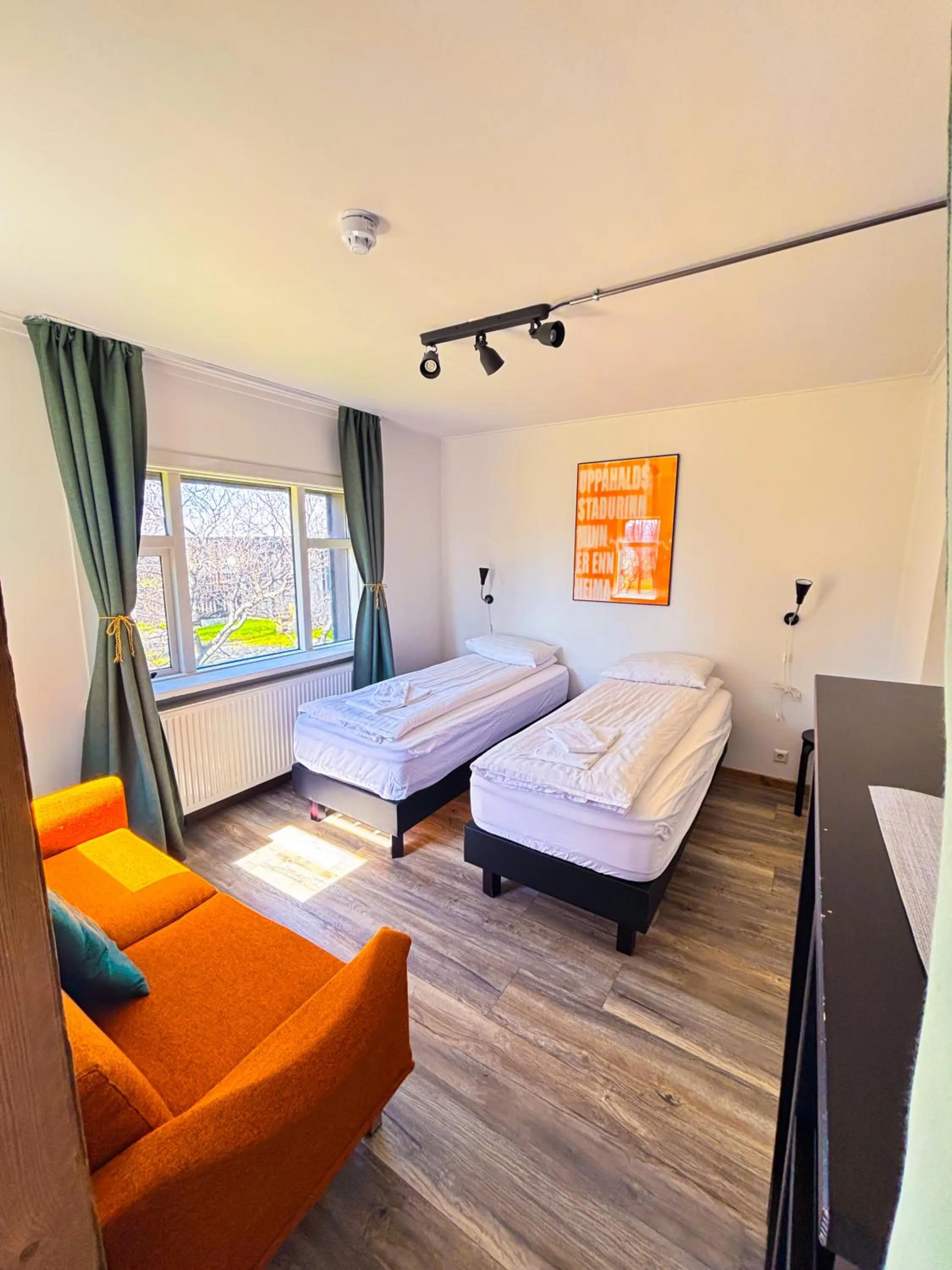 Bed in Hotel Brú countryside