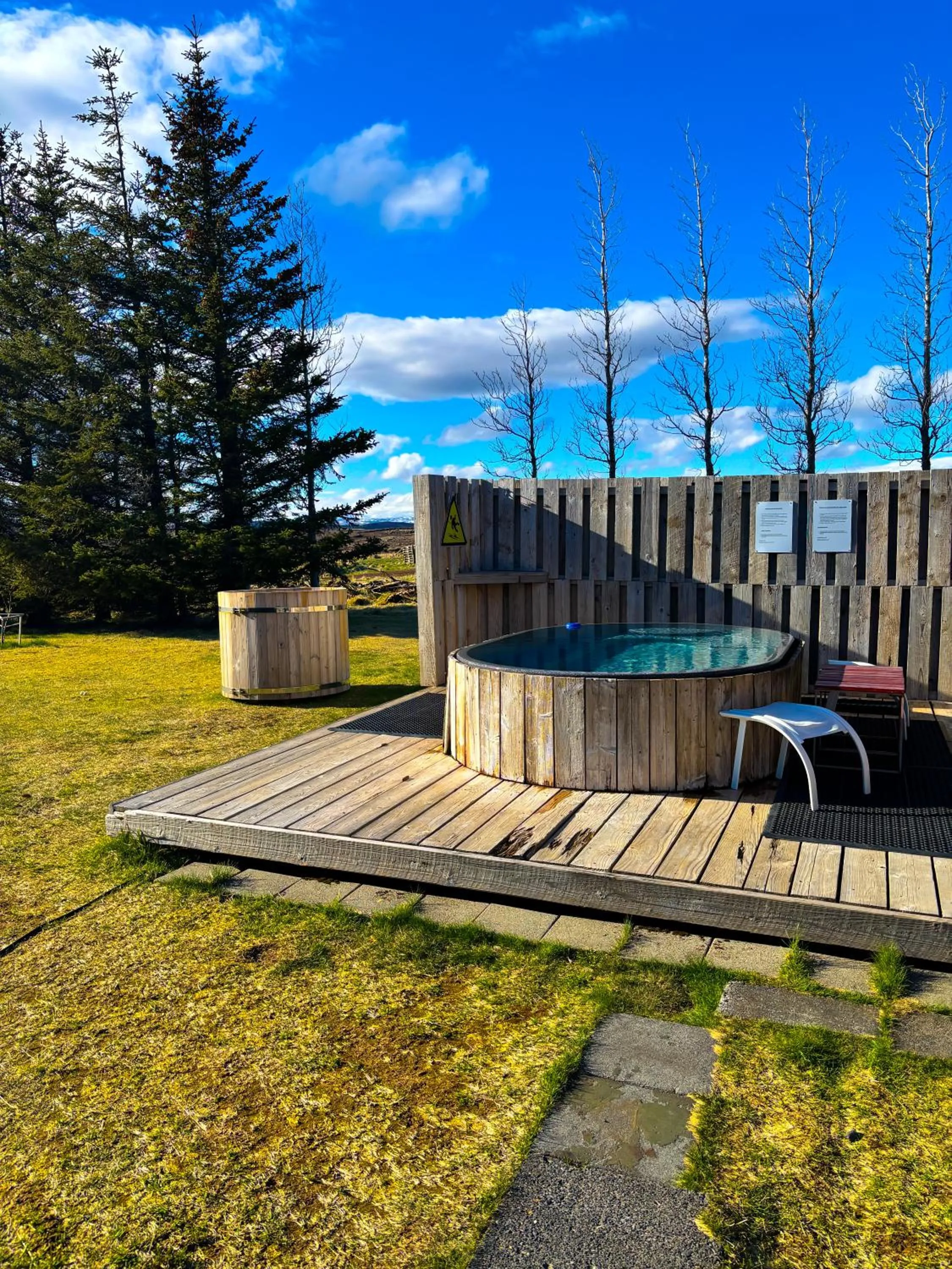 Garden in Hotel Brú countryside