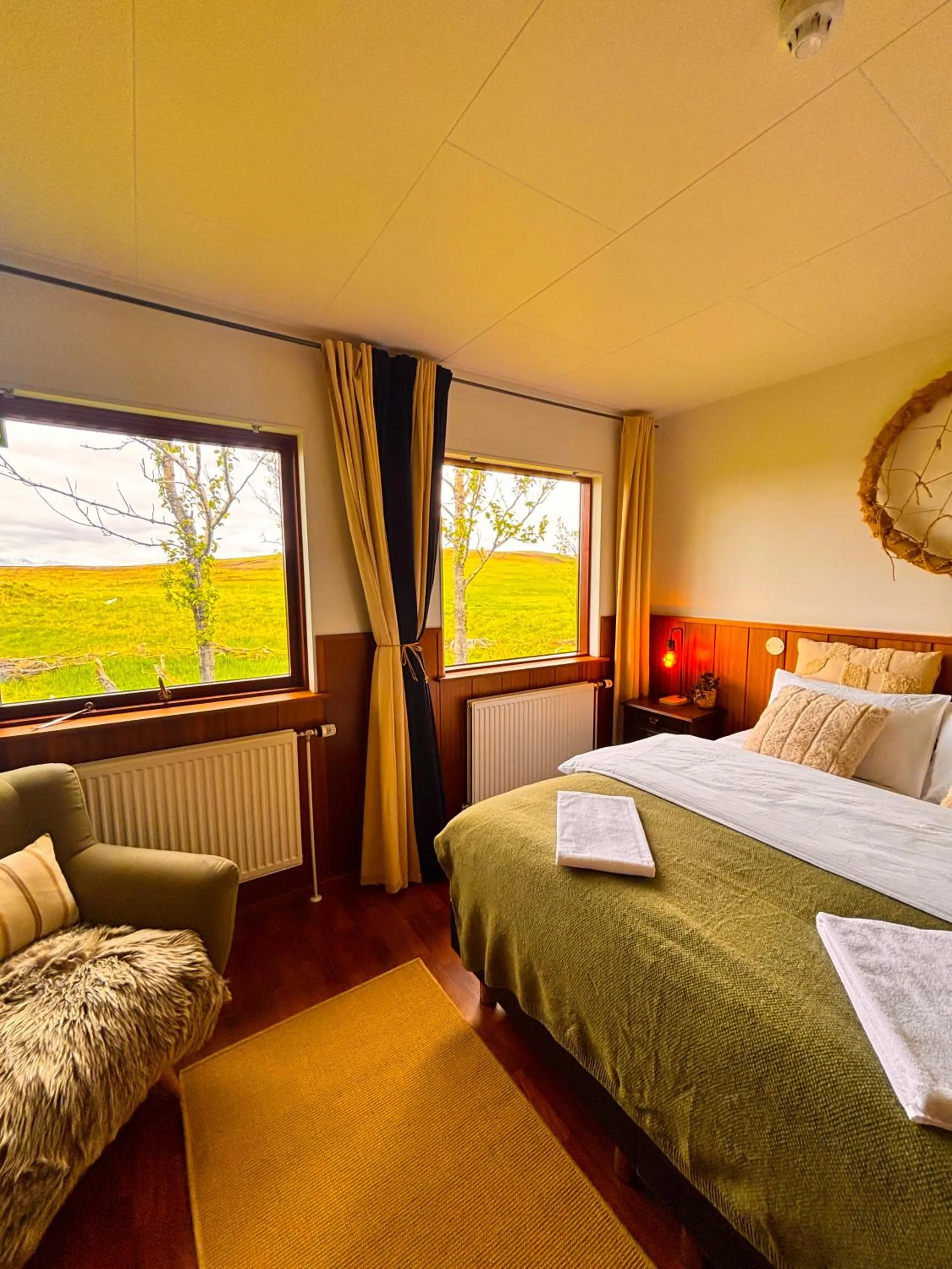 Bed in Hotel Brú countryside