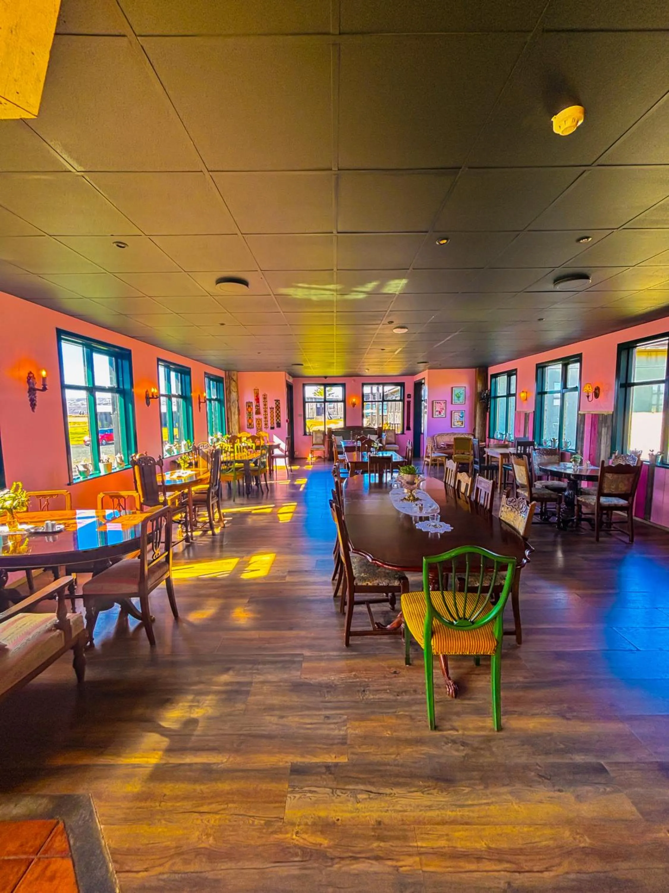 Restaurant/places to eat in Hotel Brú countryside