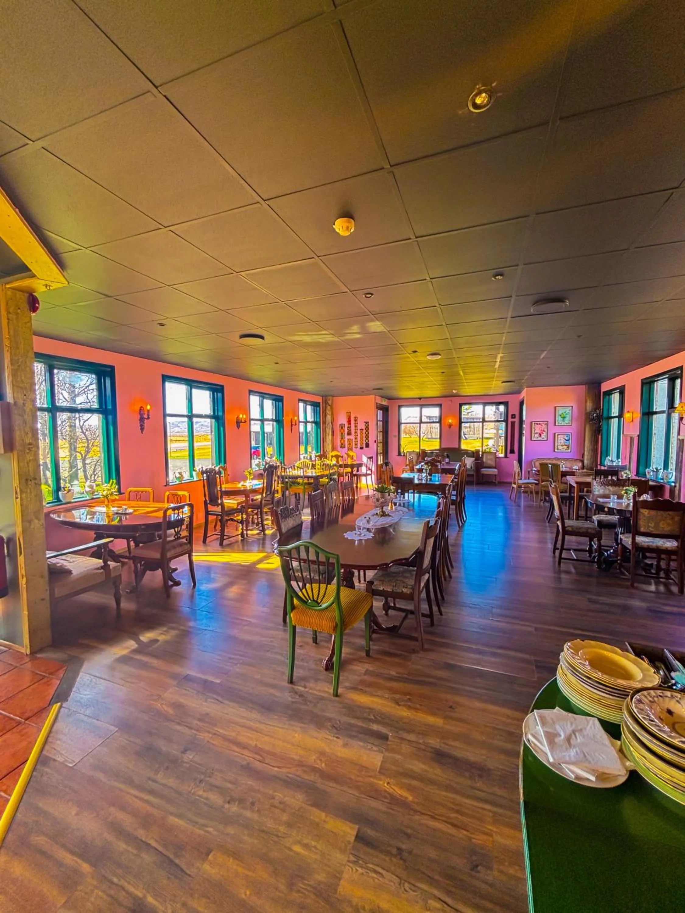 Restaurant/places to eat in Hotel Brú countryside