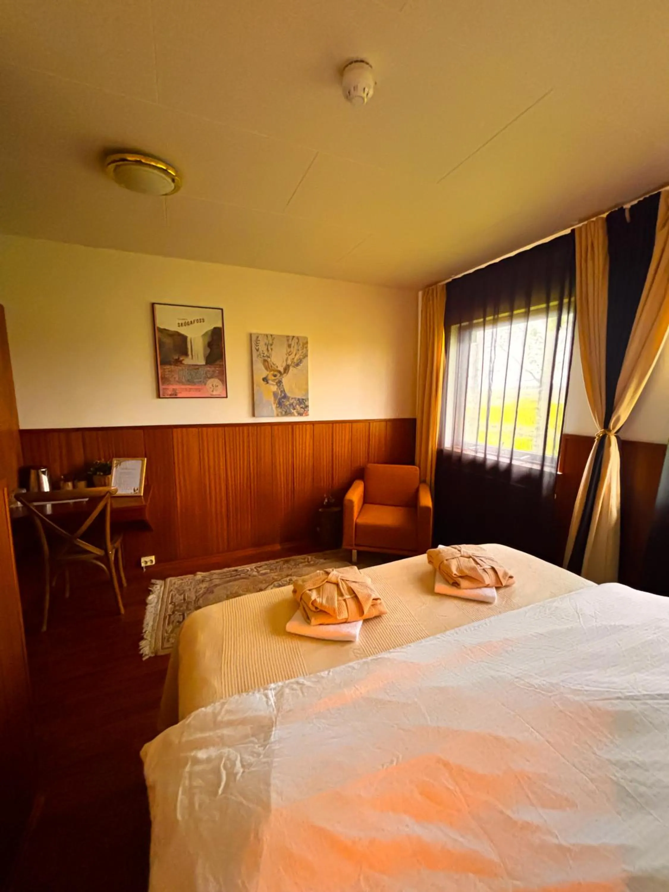 Bed in Hotel Brú countryside