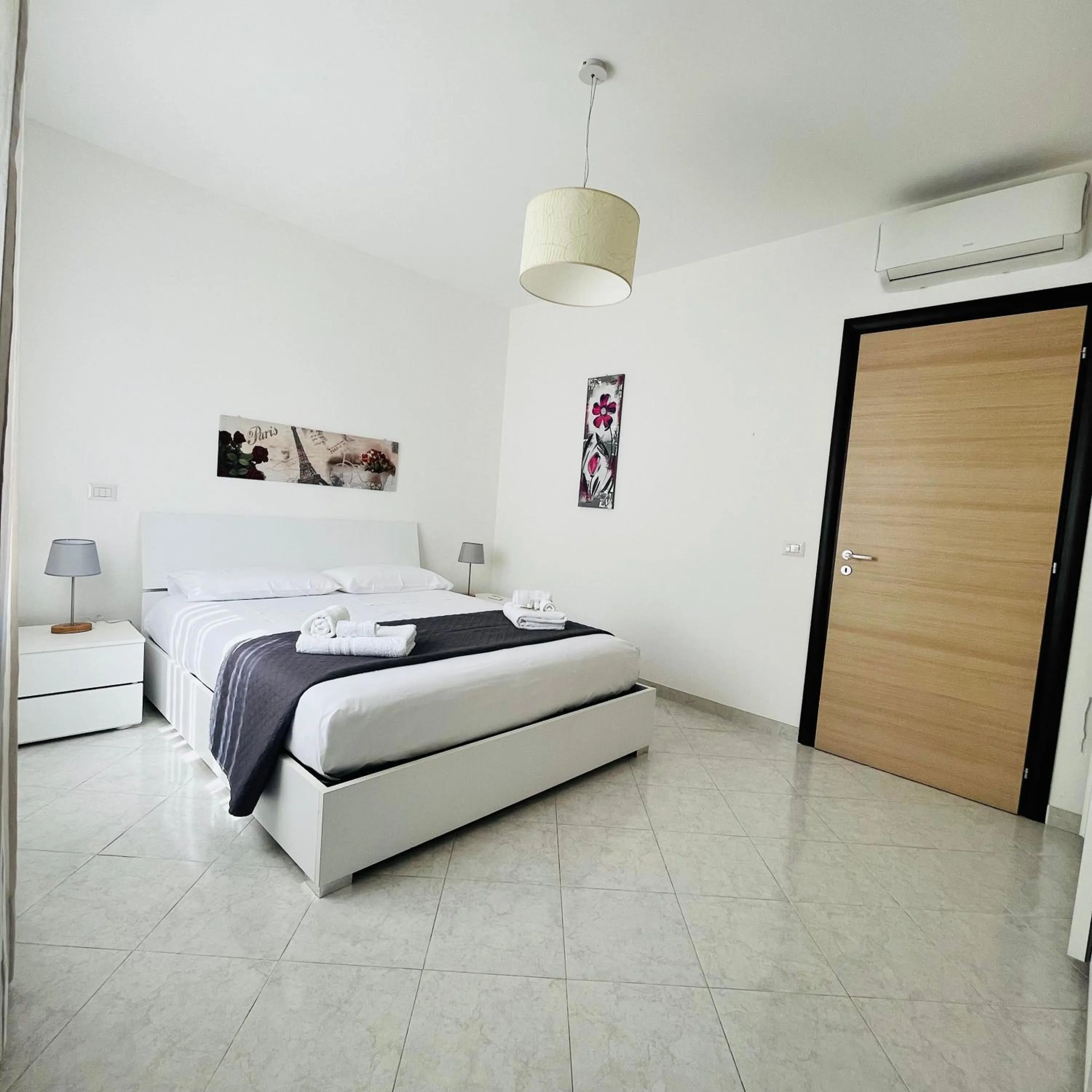 Bed in La Casa Panoramica 15