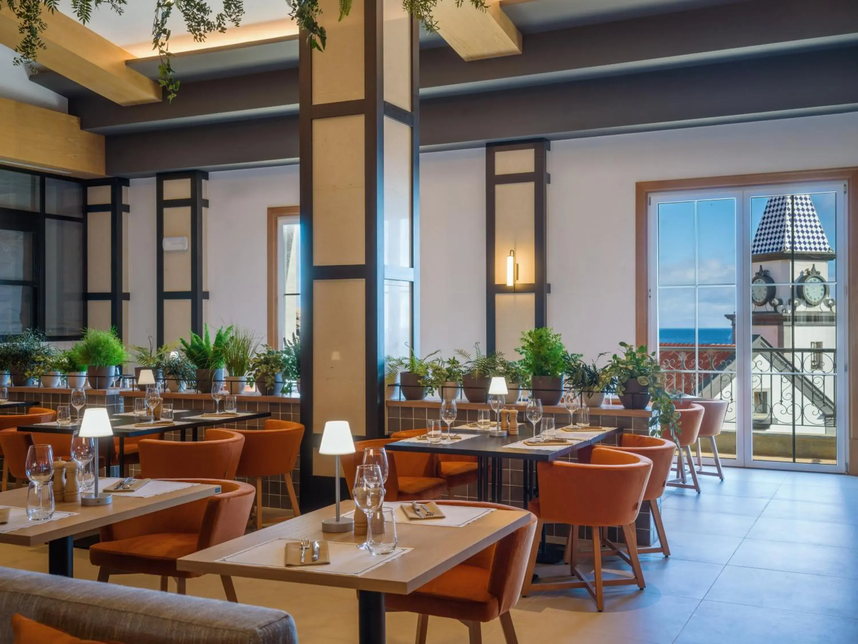 Restaurant/places to eat in Dreams Madeira Resort Spa & Marina Restaurant/places to eat in Dreams Madeira Resort Spa & Marina