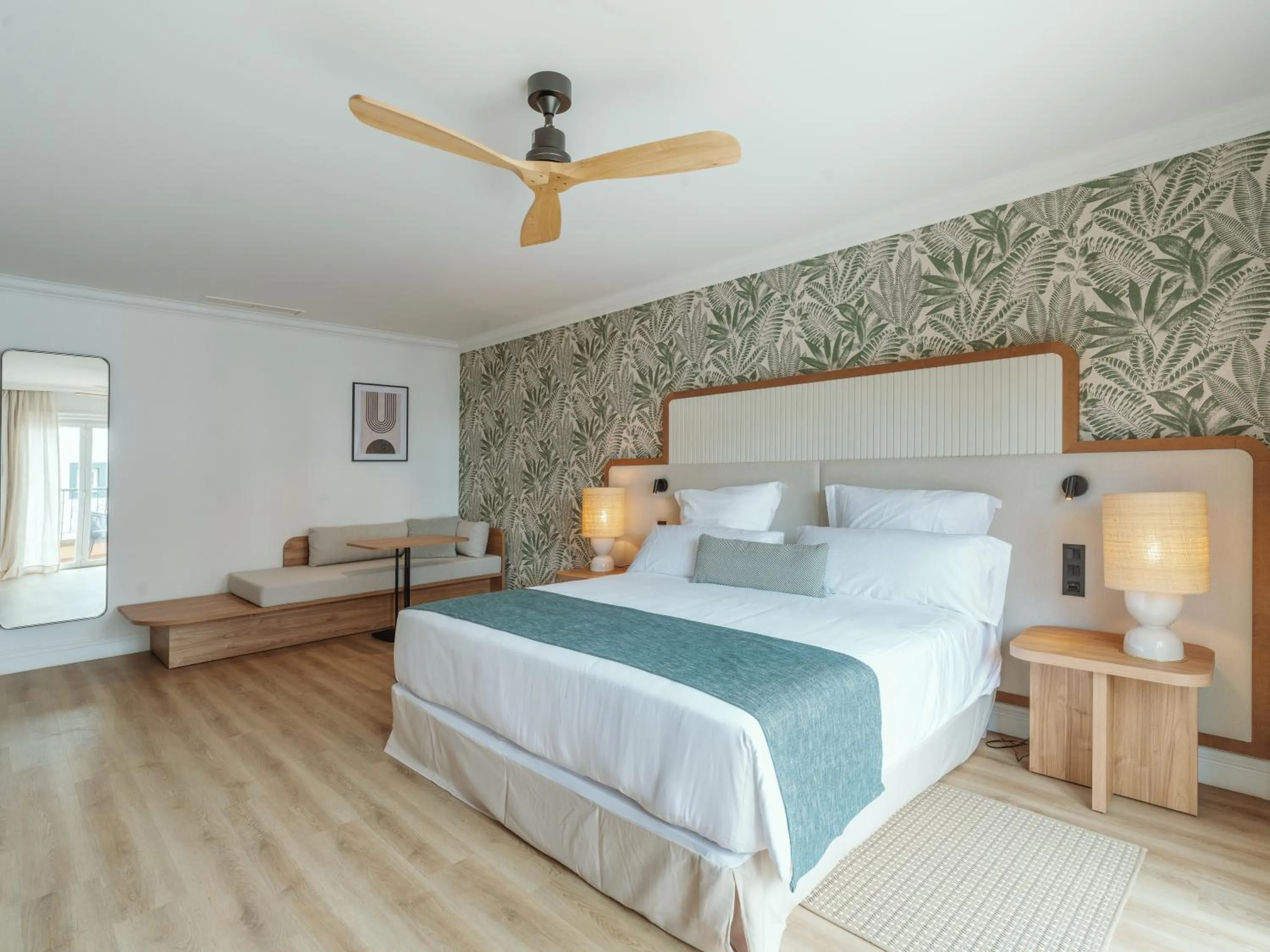 Bed in Dreams Madeira Resort Spa & Marina