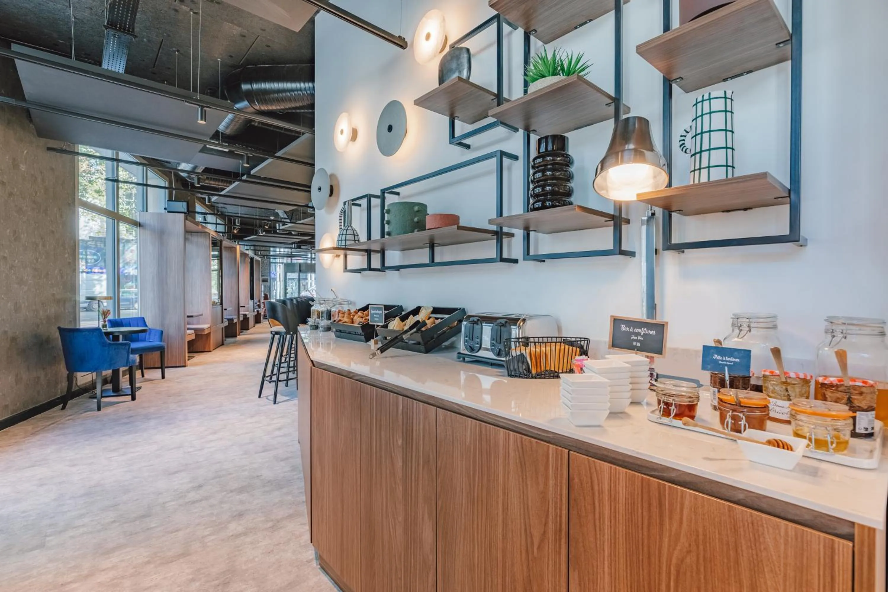 Breakfast in Appart'City Collection Paris Gare de Lyon