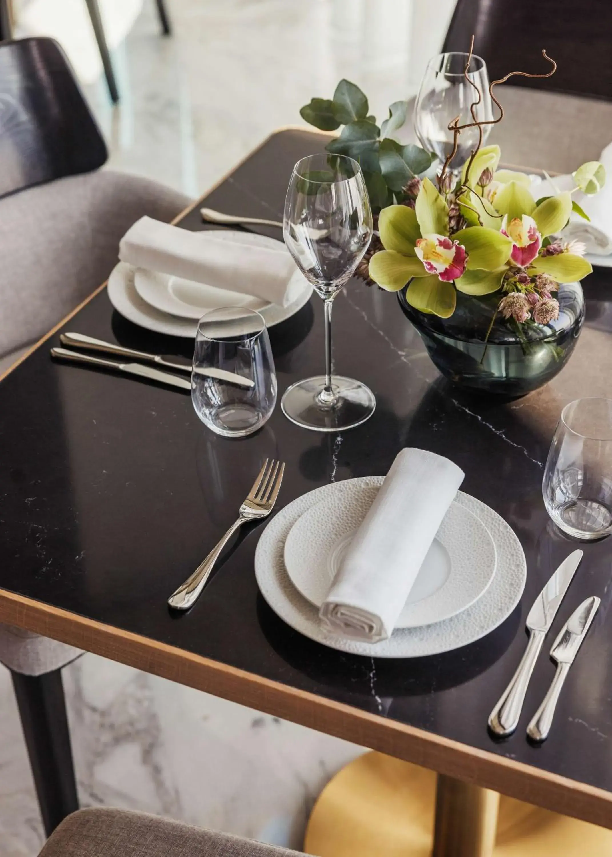 Restaurant/places to eat in One&Only One Za'abeel Restaurant/places to eat in One&Only One Za'abeel