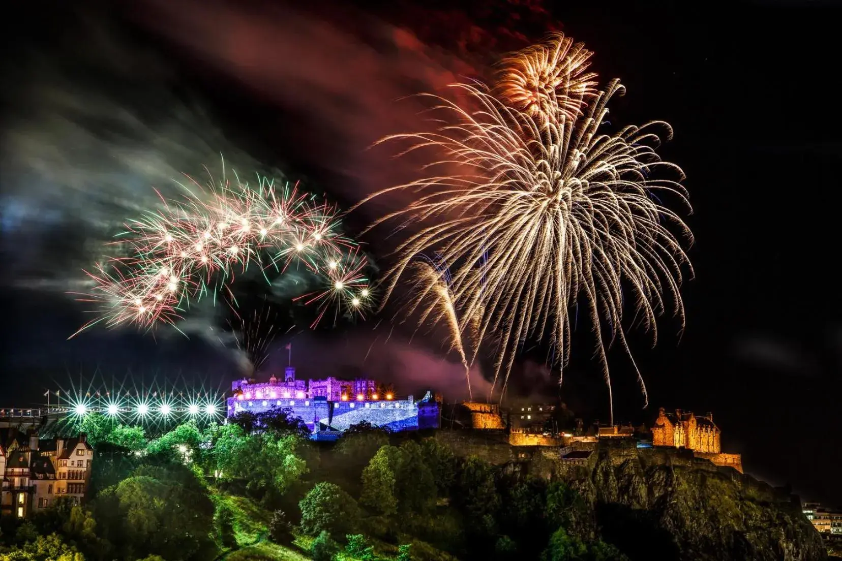 City view in Mount Royal Hotel Edinburgh by The Unlimited Collection City view in Mount Royal Hotel Edinburgh by The Unlimited Collection