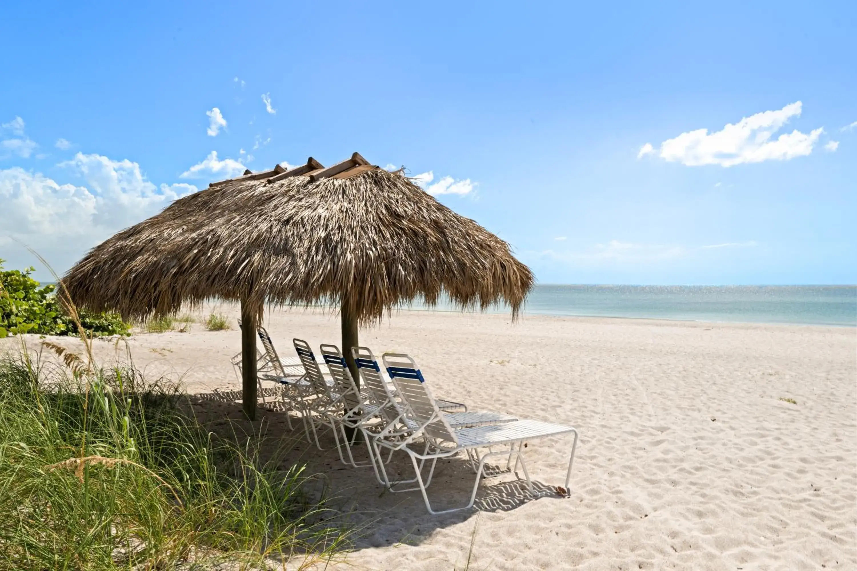 Gulf Tides of Longboat Key by Coolvacay Gulf Tides of Longboat Key by Coolvacay