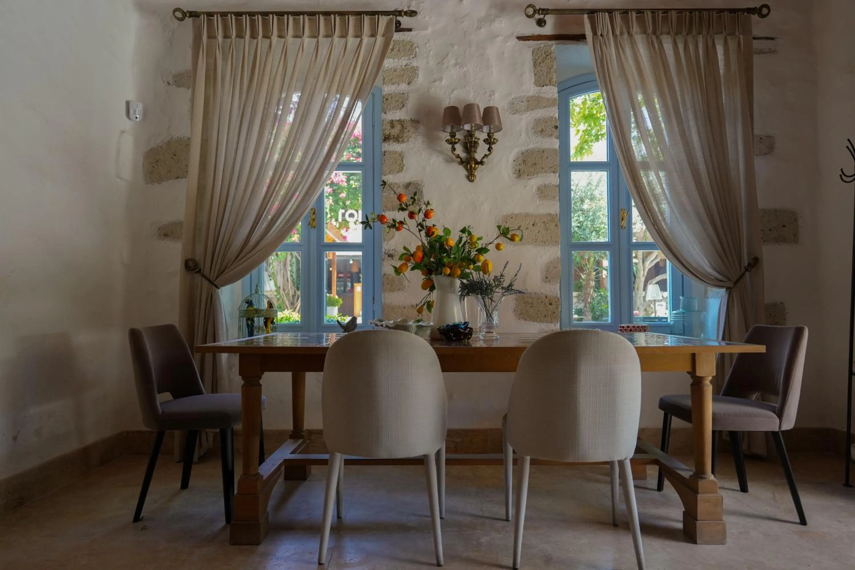 Lobby or reception in Alaçatı Taş Otel