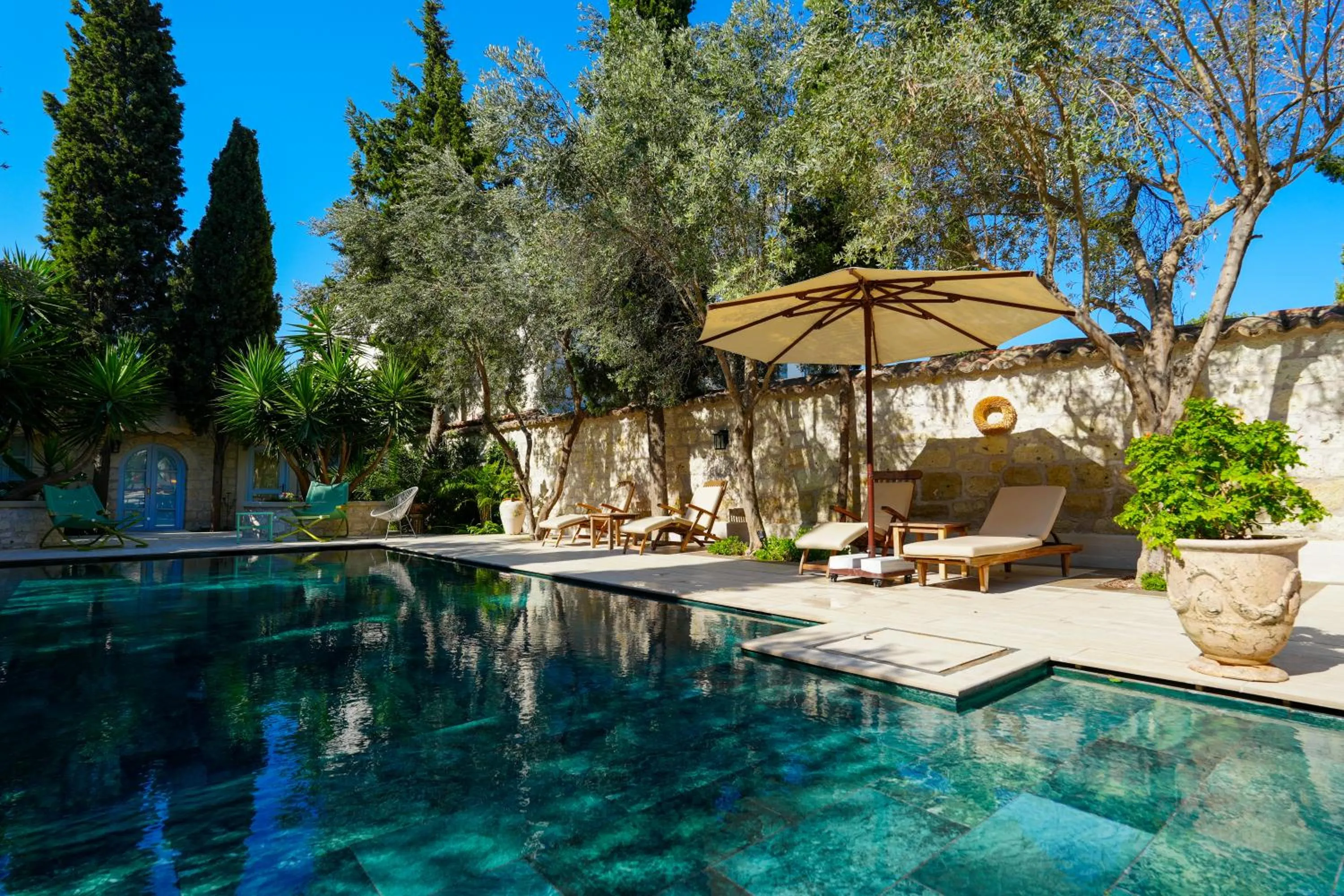 Swimming pool in Alaçatı Taş Otel