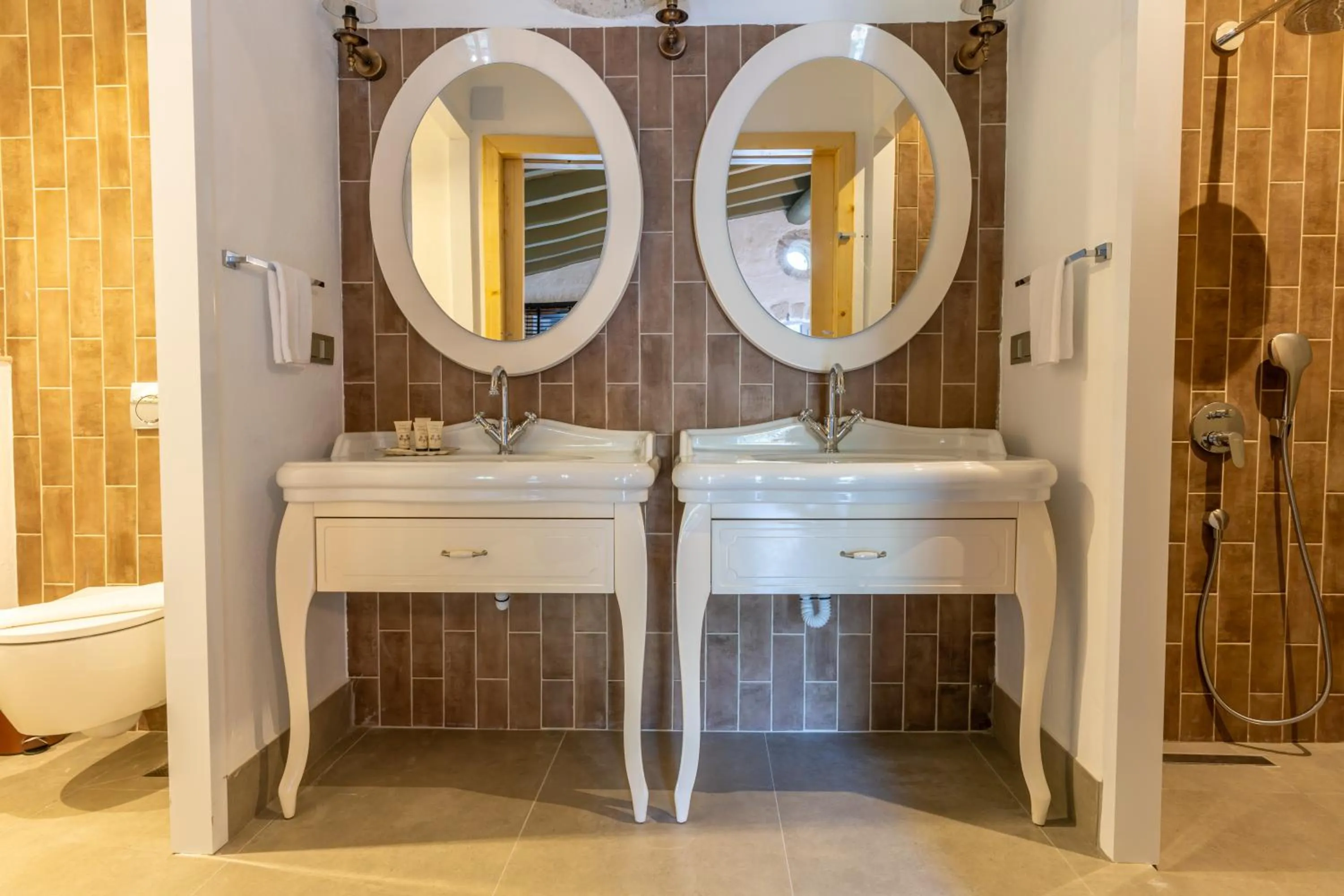 Bathroom in Alaçatı Taş Otel