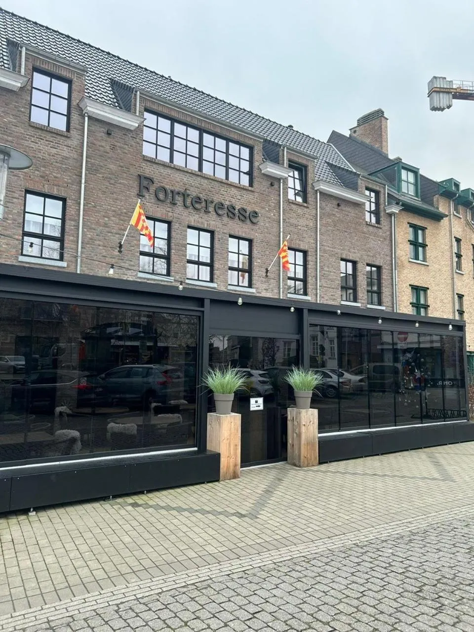 Property building in La Forteresse