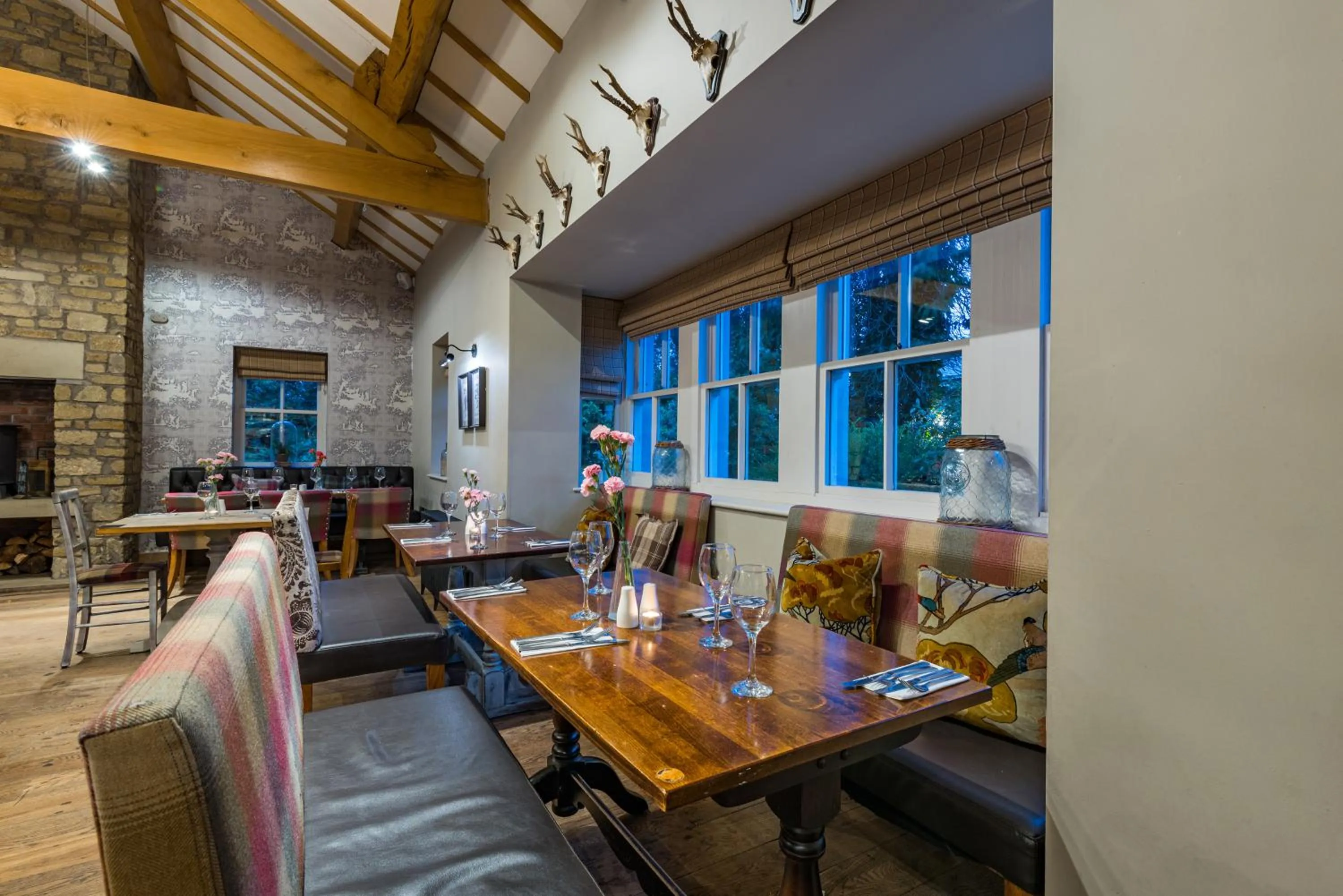 Dining area in The Queens