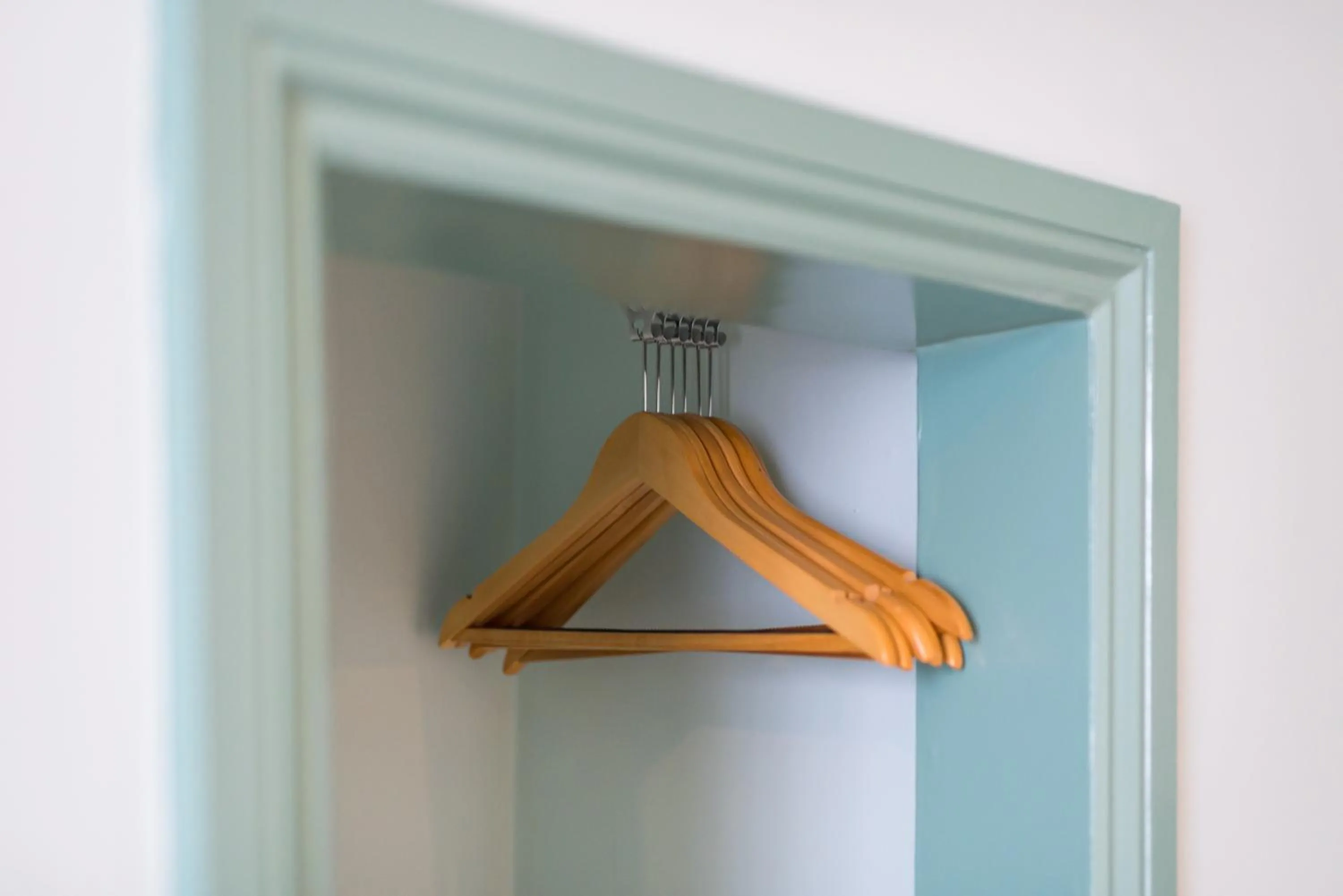 wardrobe in The Queens