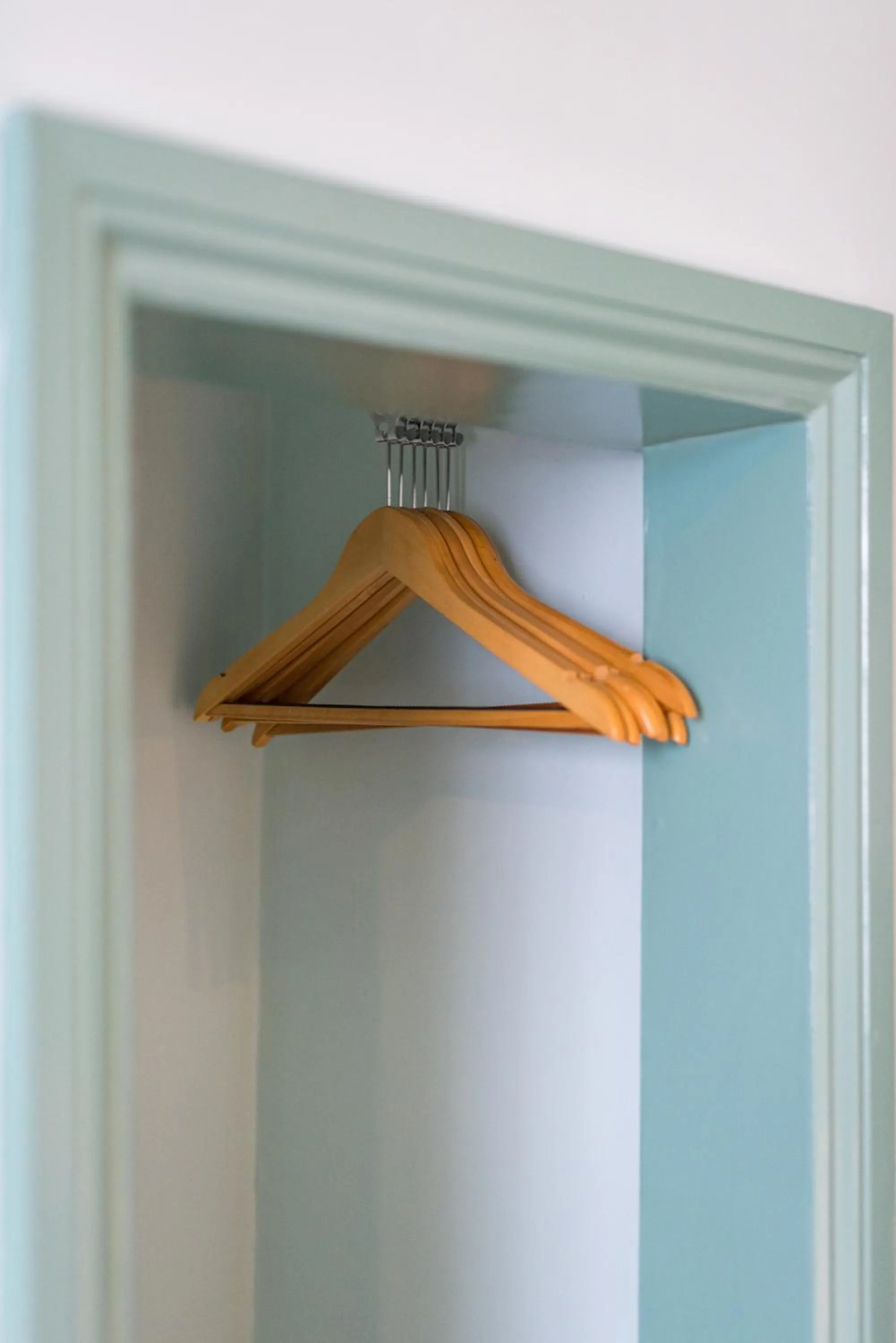 wardrobe in The Queens