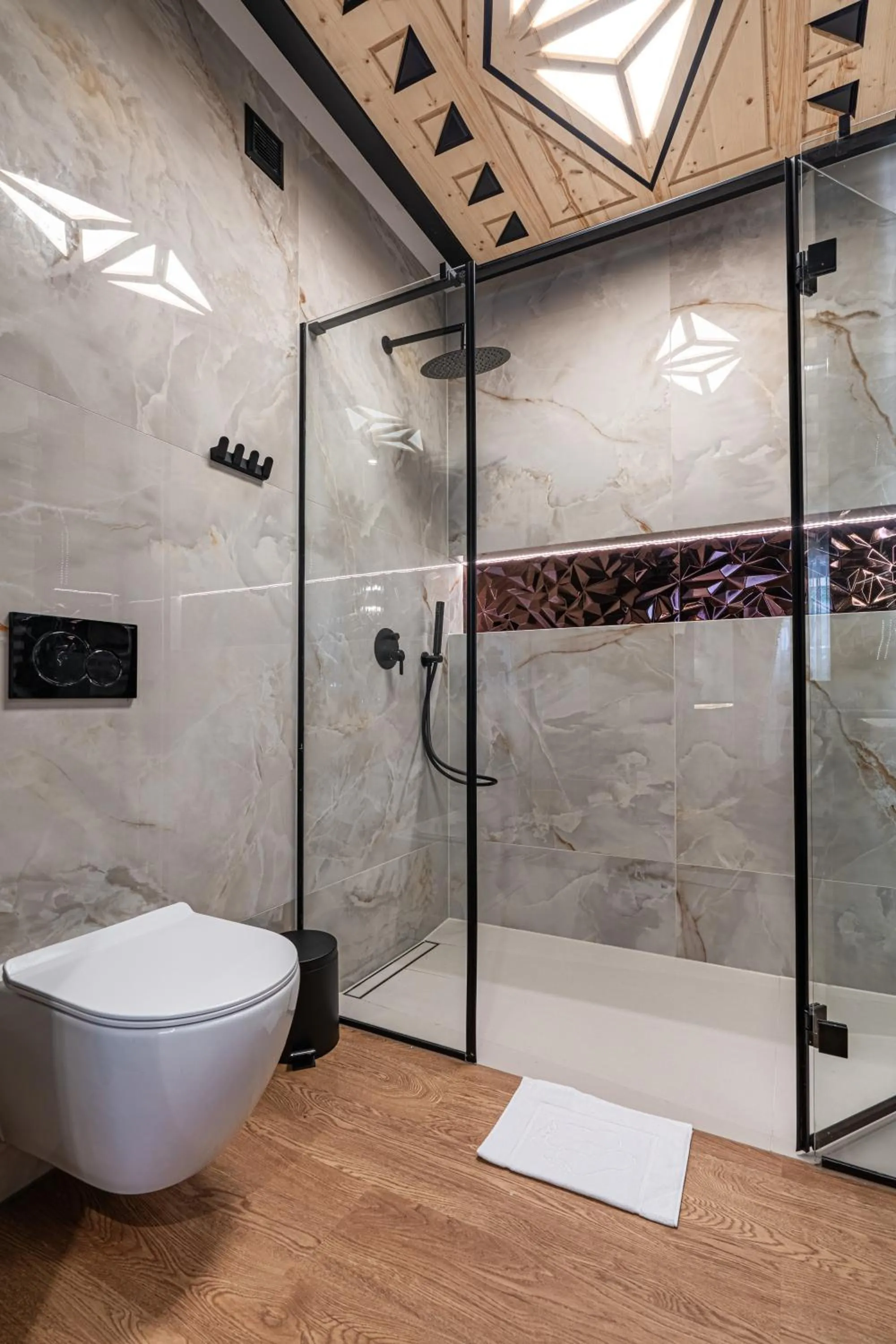 Shower in Złota Residence & SPA - 500m od Krupówek