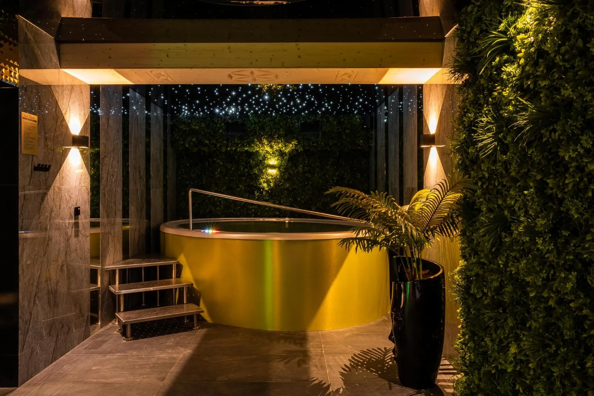 Hot Tub in Złota Residence & SPA - 500m od Krupówek