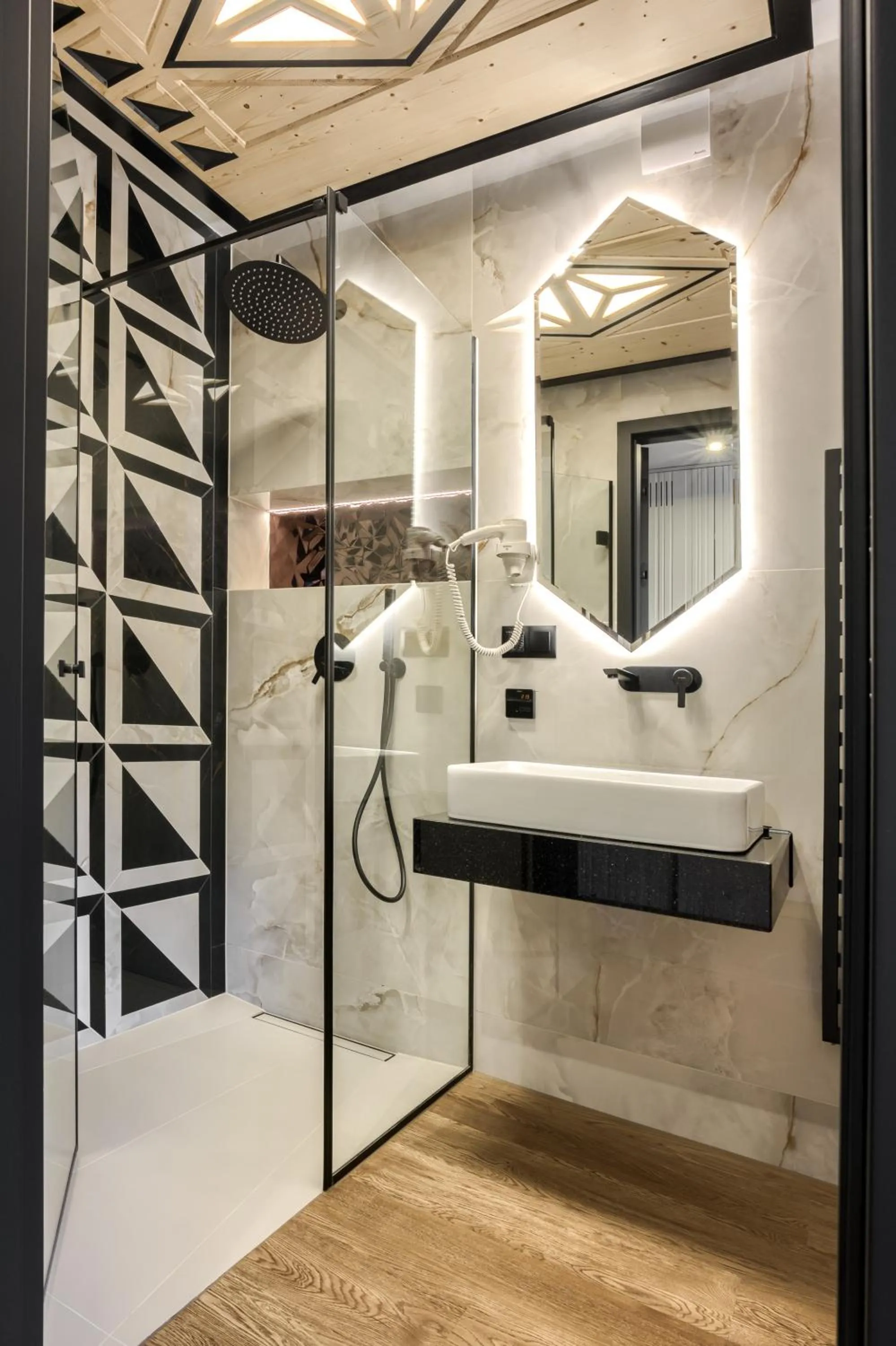 Shower in Złota Residence & SPA - 500m od Krupówek