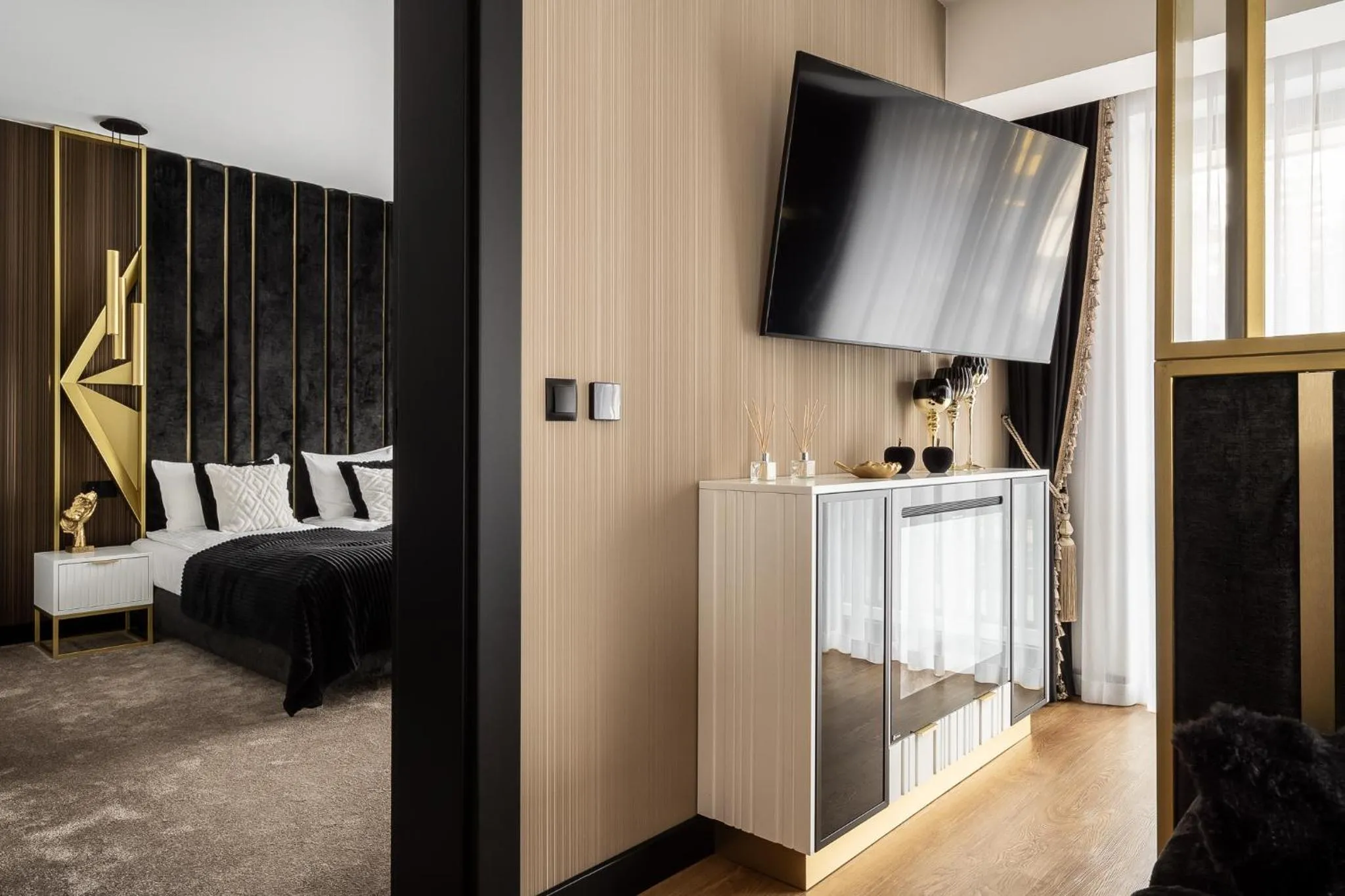 Communal lounge/ TV room, Bed in Złota Residence & SPA - 500m od Krupówek