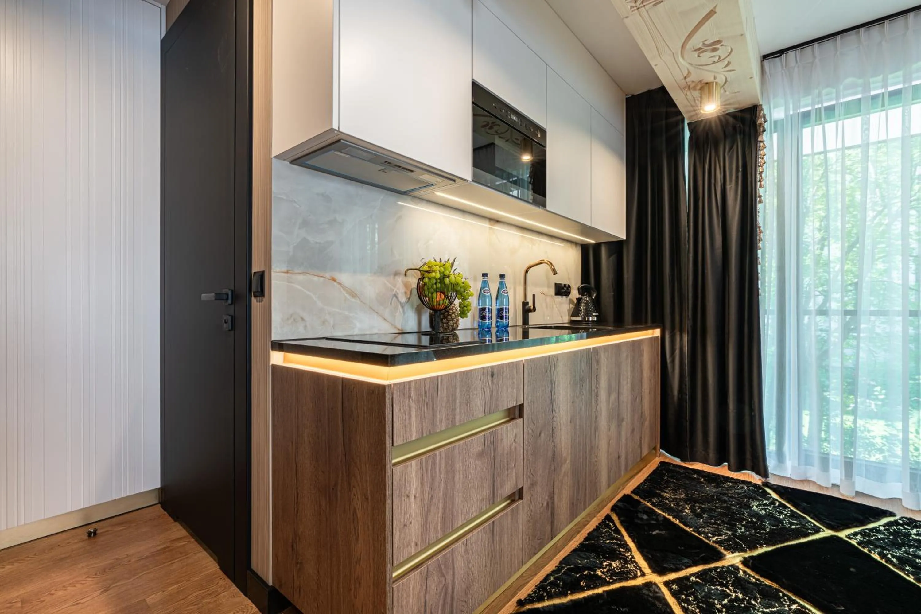 Kitchen or kitchenette in Złota Residence & SPA - 500m od Krupówek