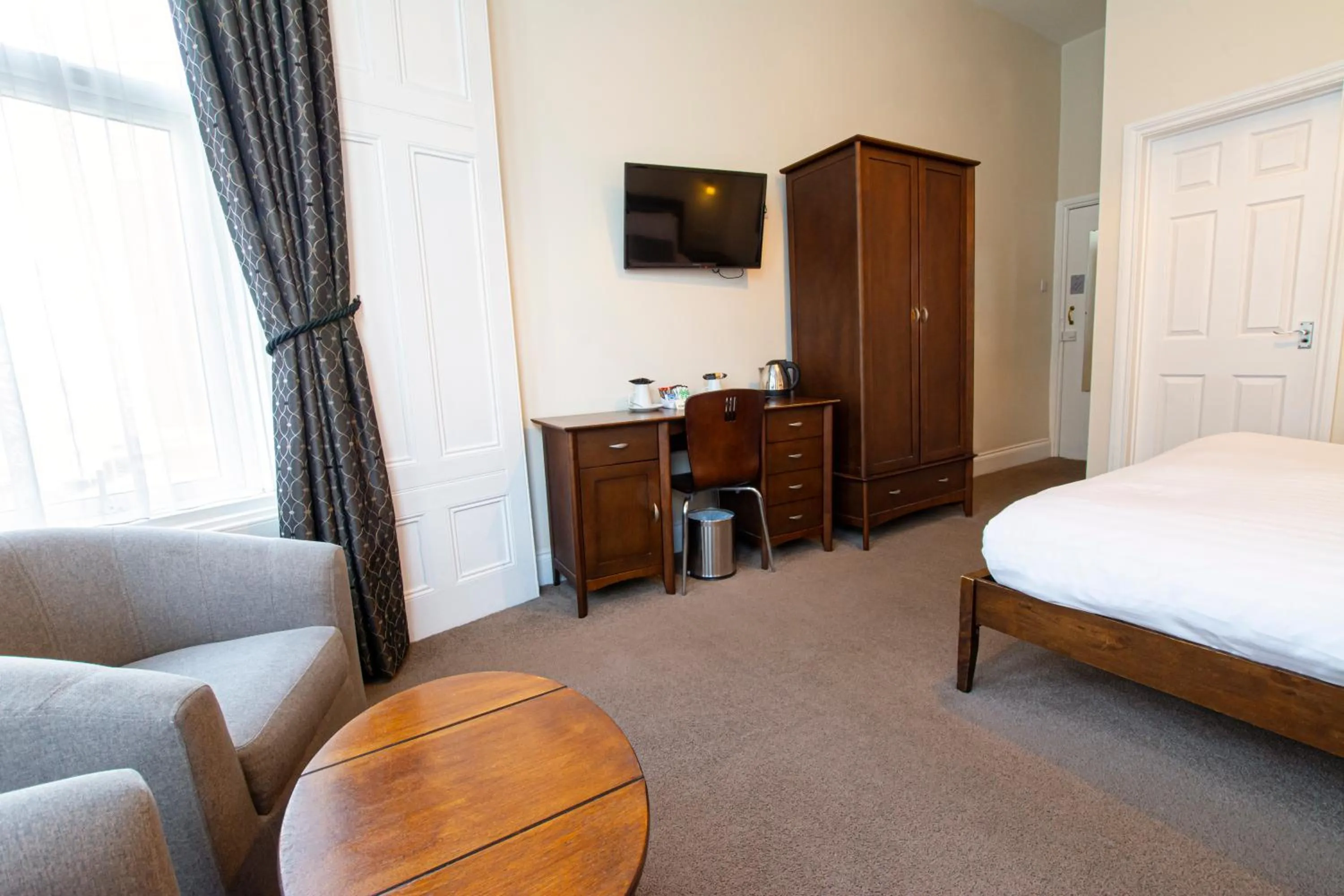 Bed in The Grosvenor Plymouth