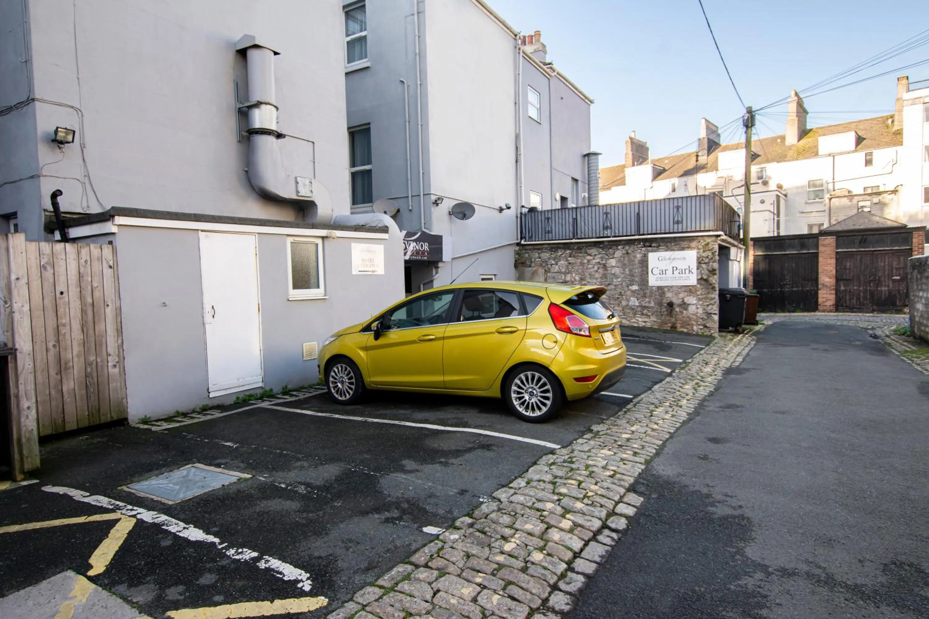 Parking in The Grosvenor Plymouth