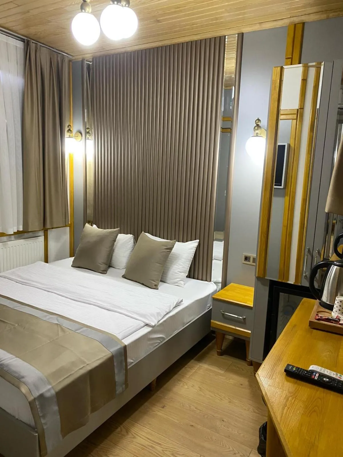 Bed in Guldehan Hotel