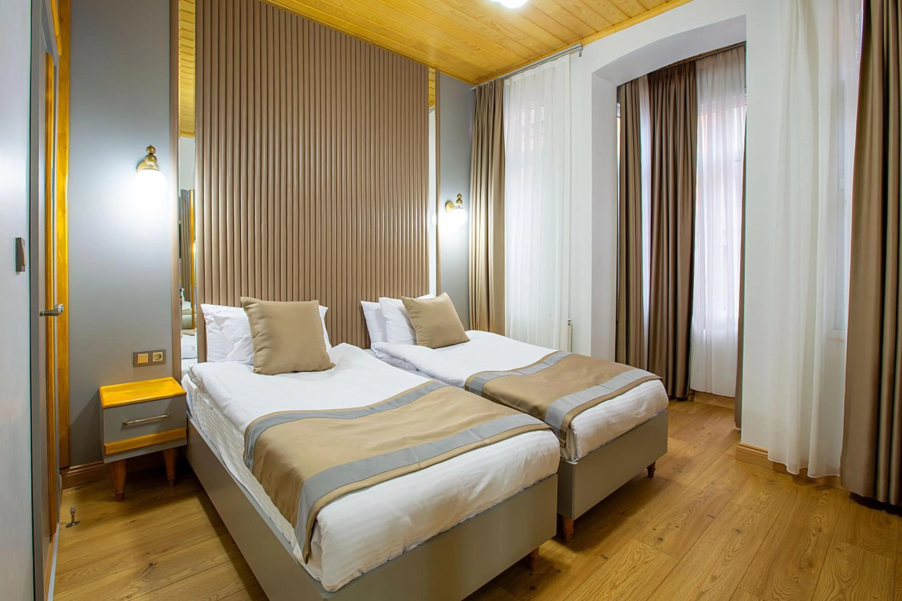 Bed in Guldehan Hotel