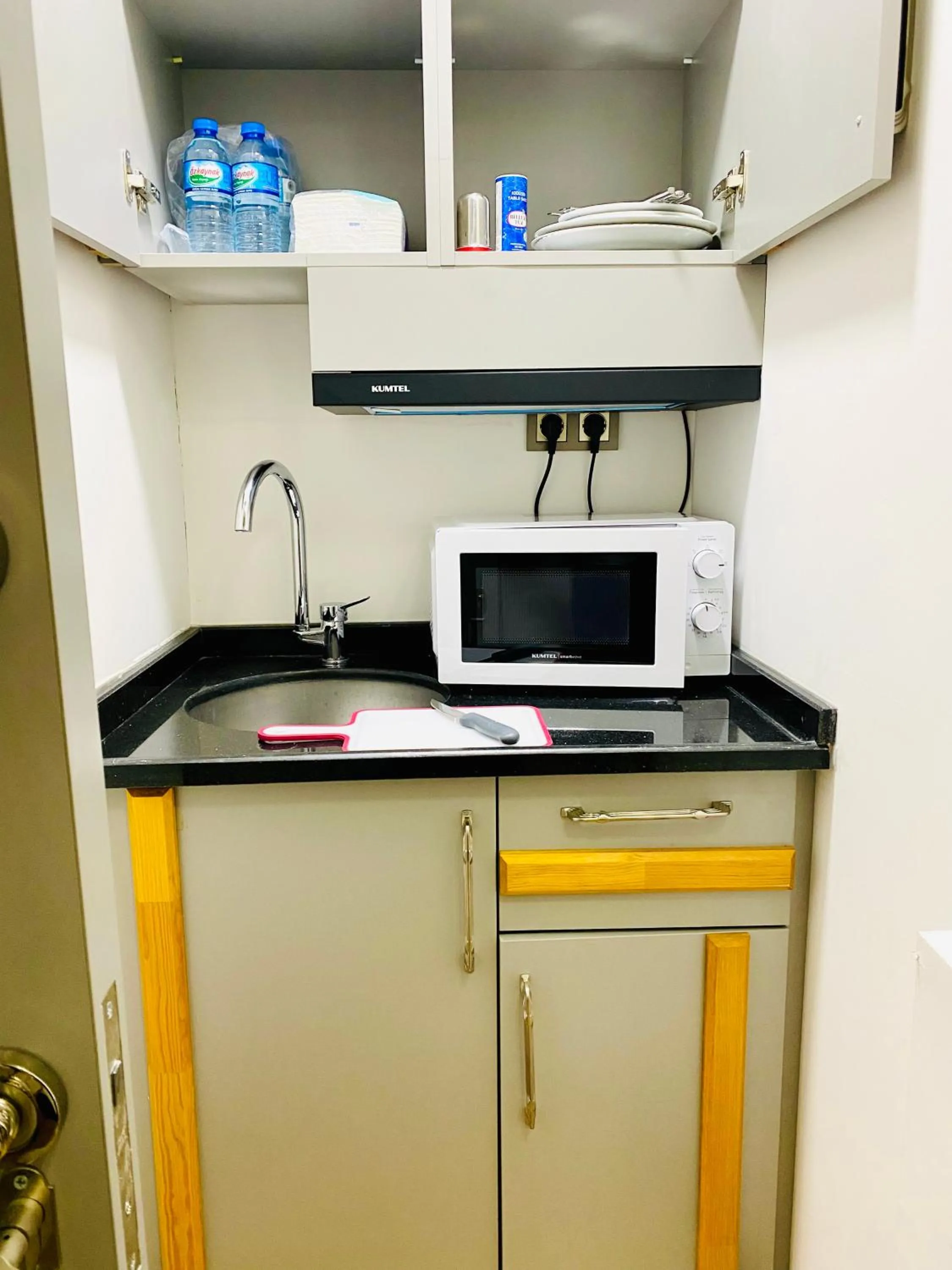 Kitchen or kitchenette in Guldehan Hotel