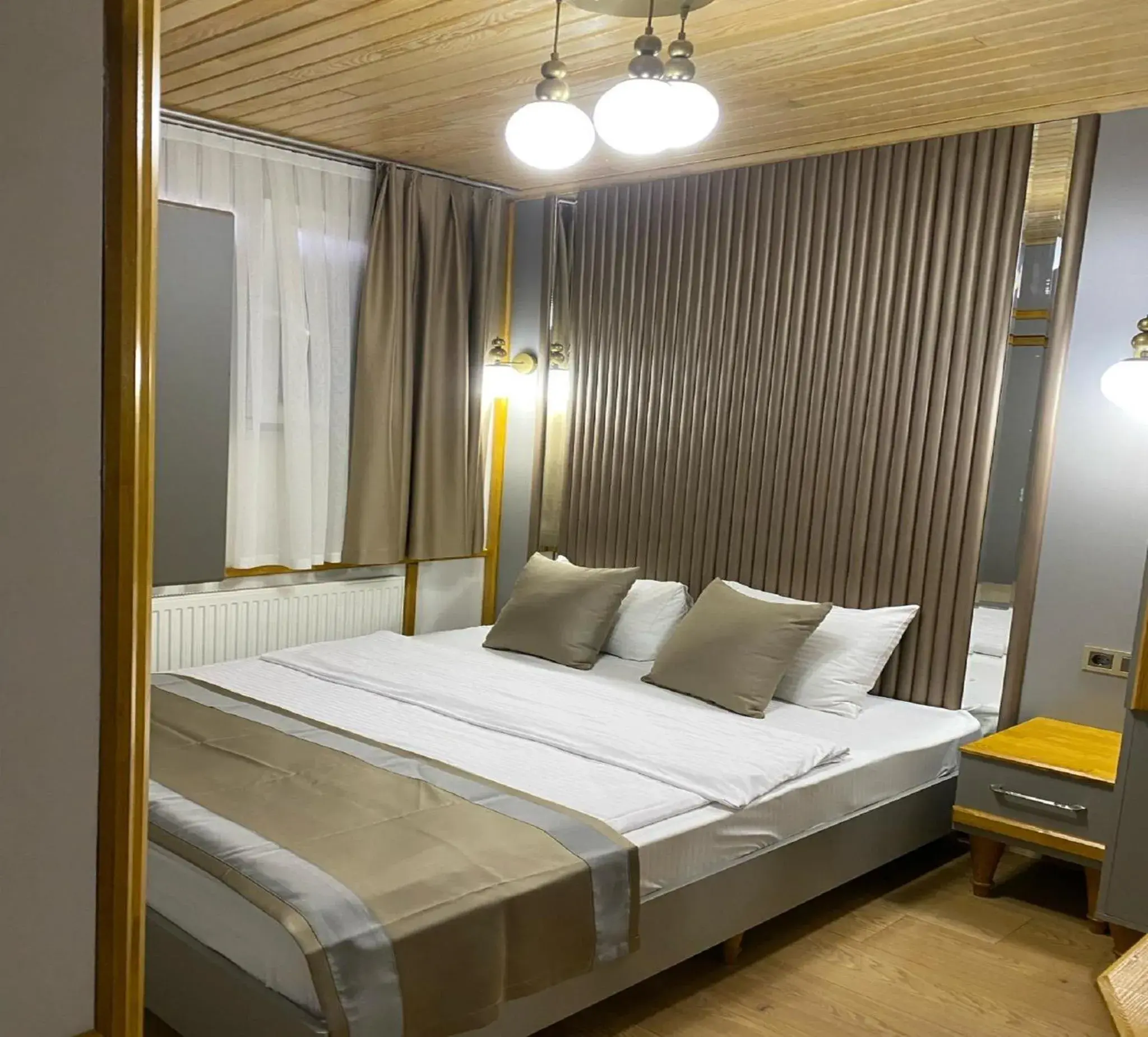 Bedroom, Bed in Guldehan Hotel Bedroom, Bed in Guldehan Hotel