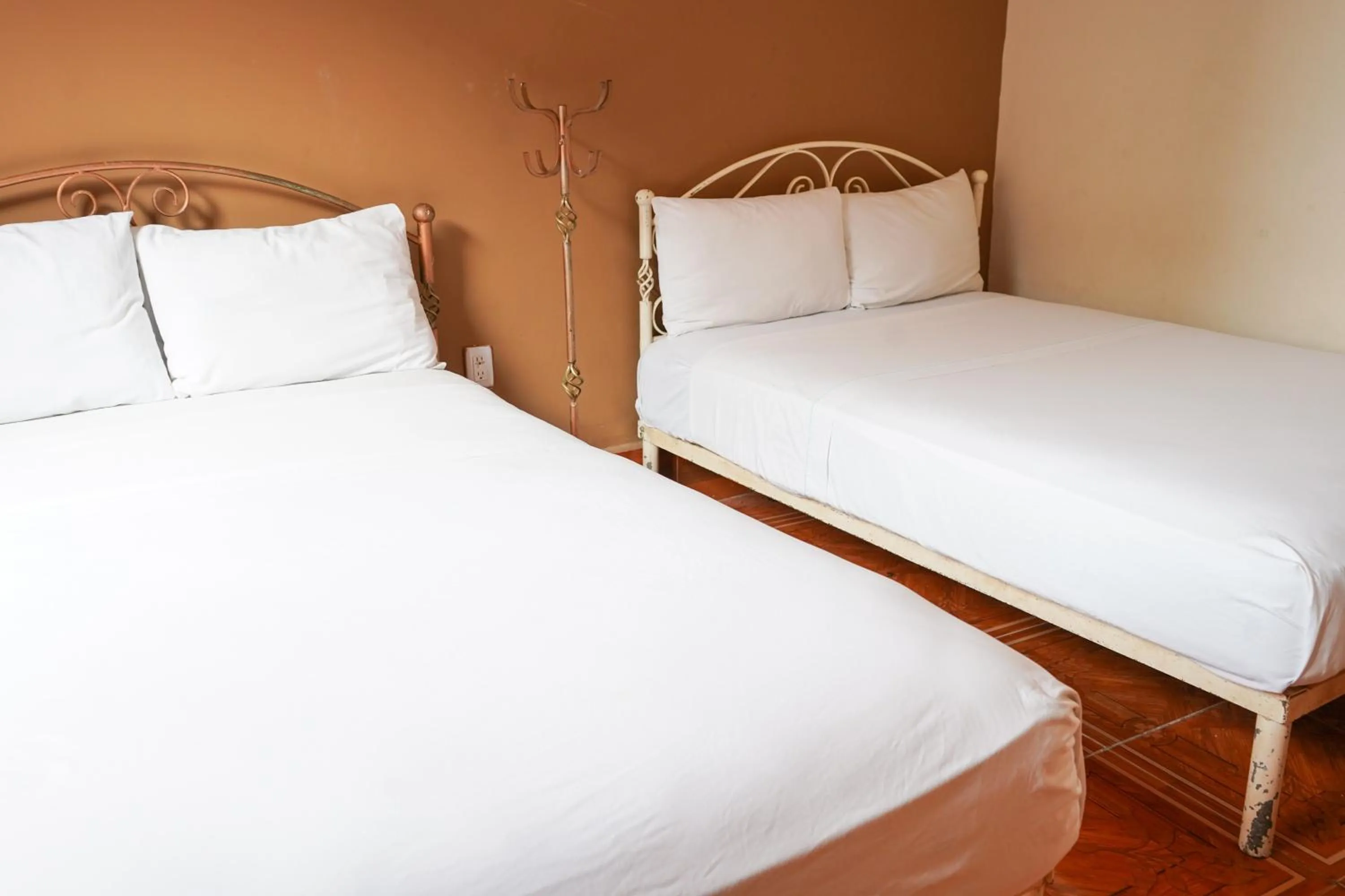 Bedroom, Bed in OYO Hotel El Conquistador