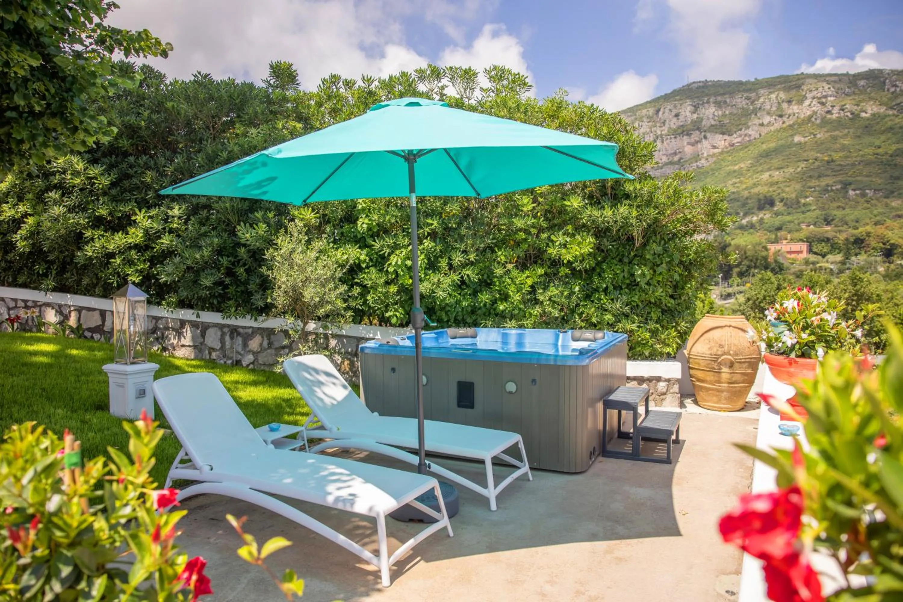 Garden in YourHome - Villa Veronica Luxury Suites in Amalfi coast