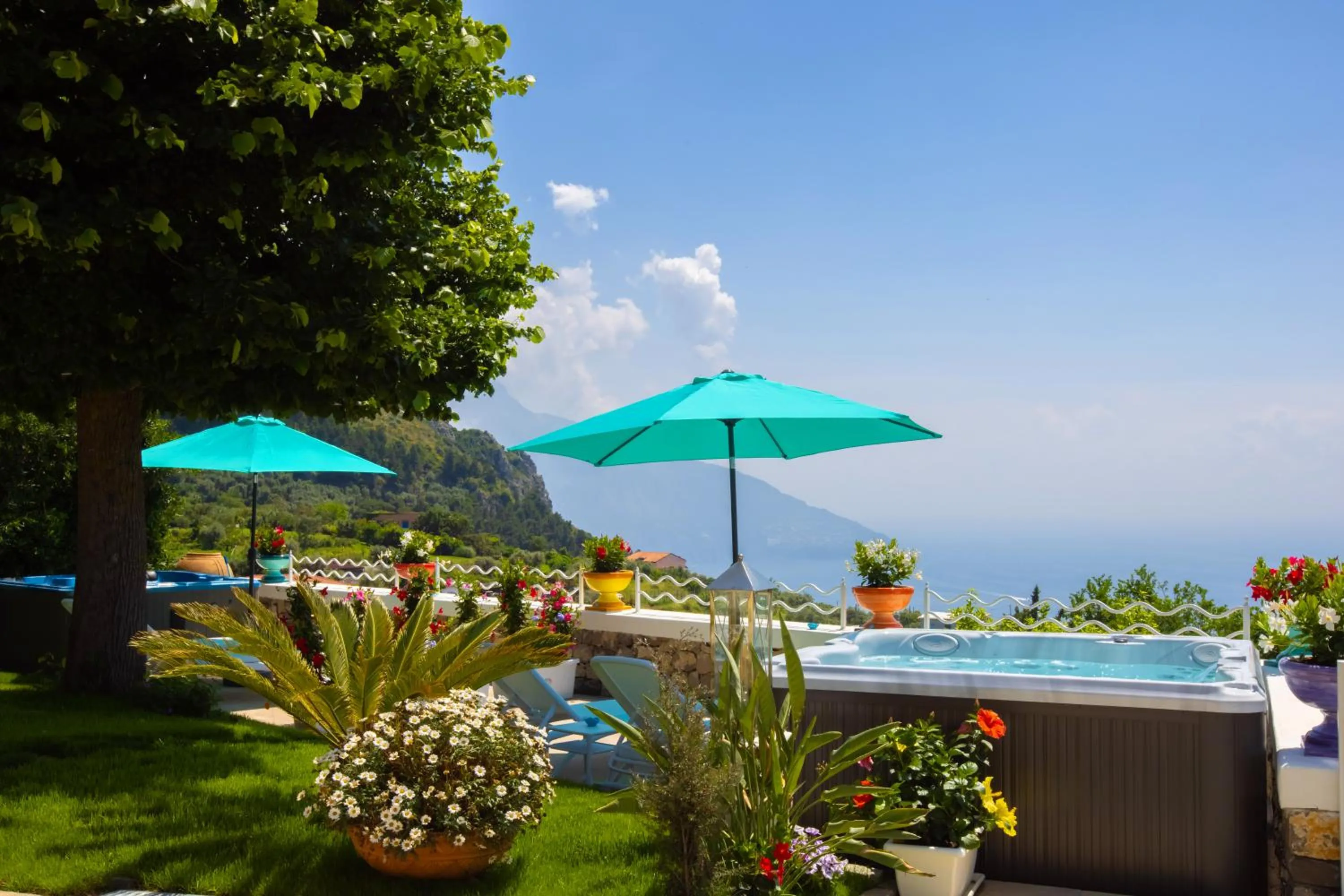 Natural landscape in YourHome - Villa Veronica Luxury Suites in Amalfi coast