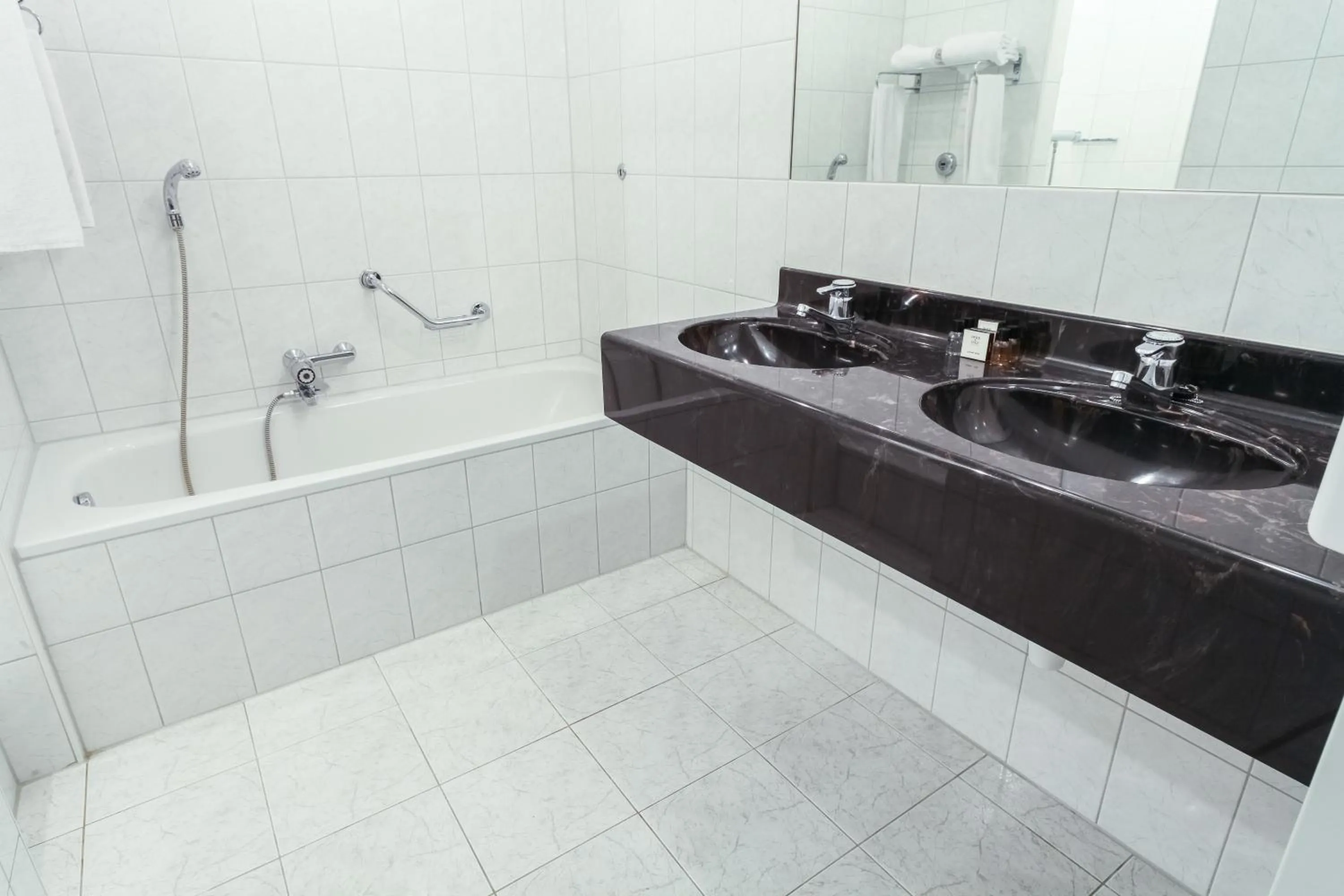 Bathroom in Grand Hotel Amstelveen