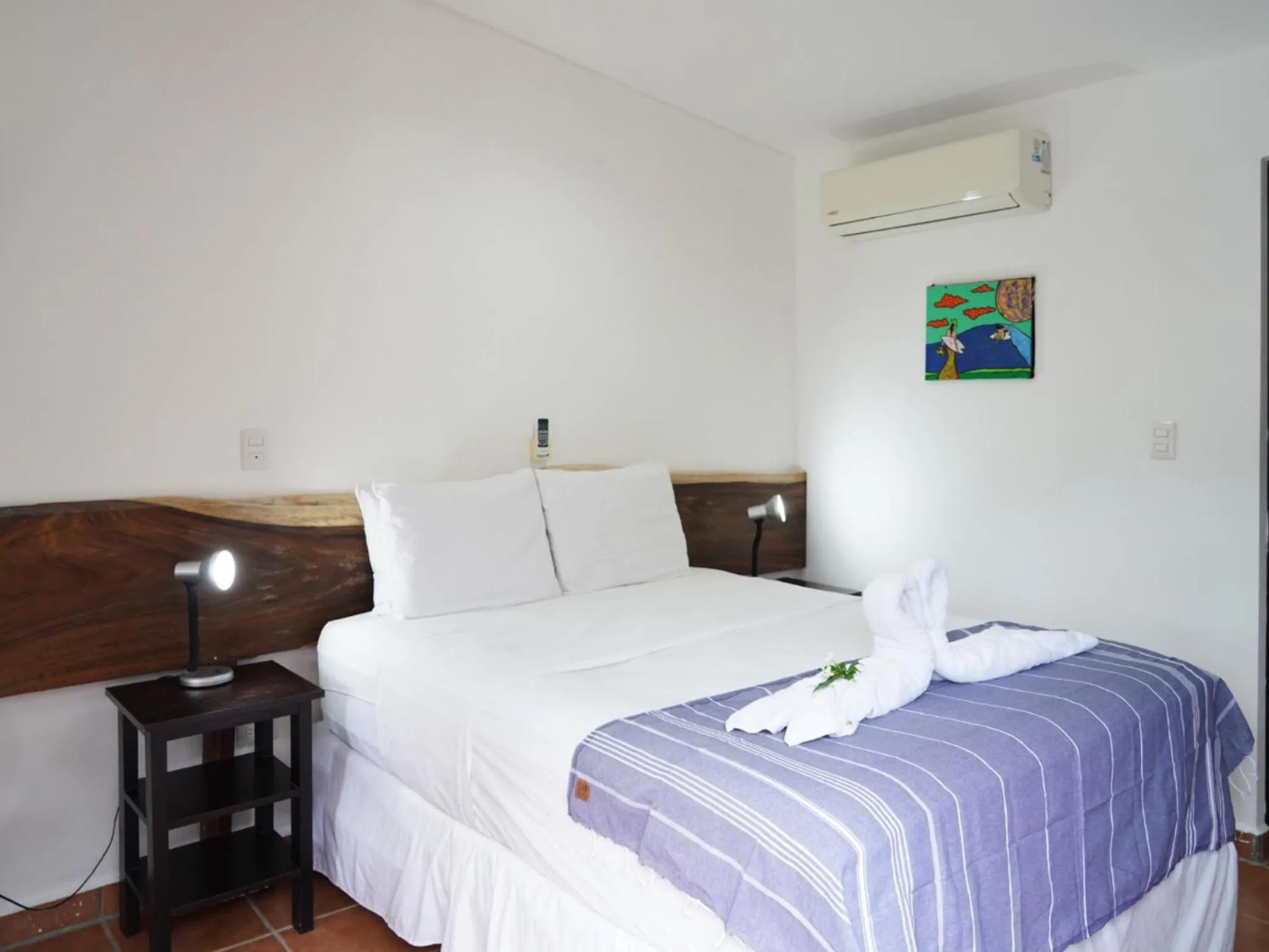 Bed in Hotel Ingigante