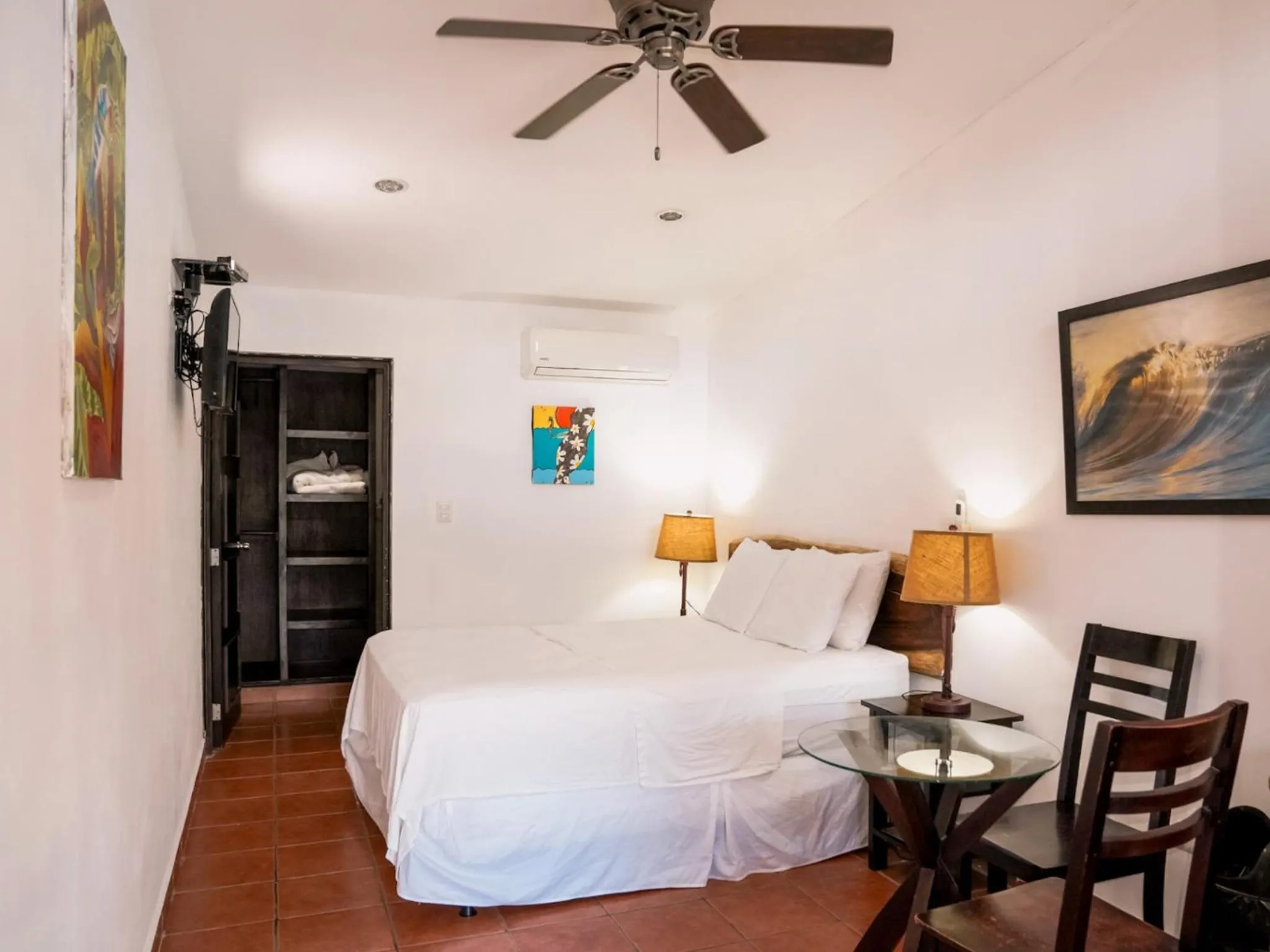 Bed in Hotel Ingigante