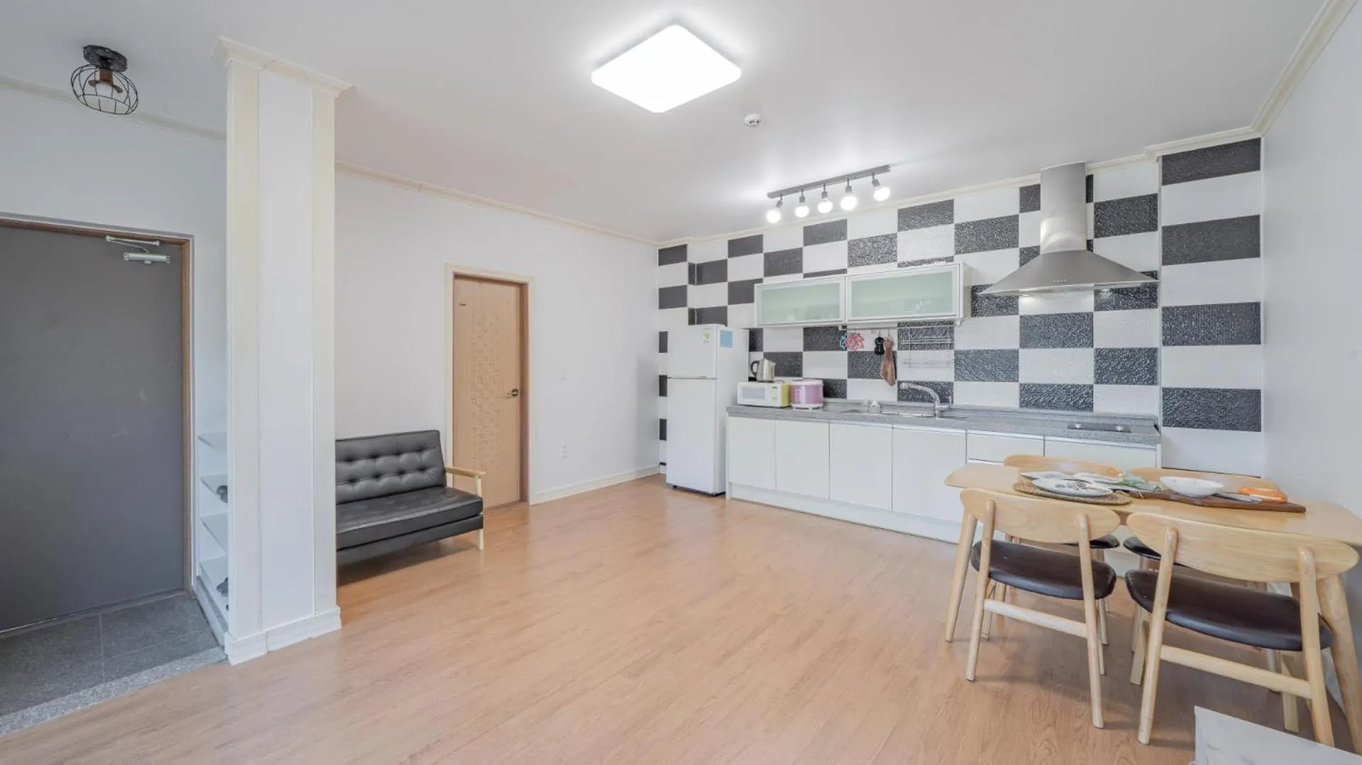 Kitchen or kitchenette in Maremonte Pension