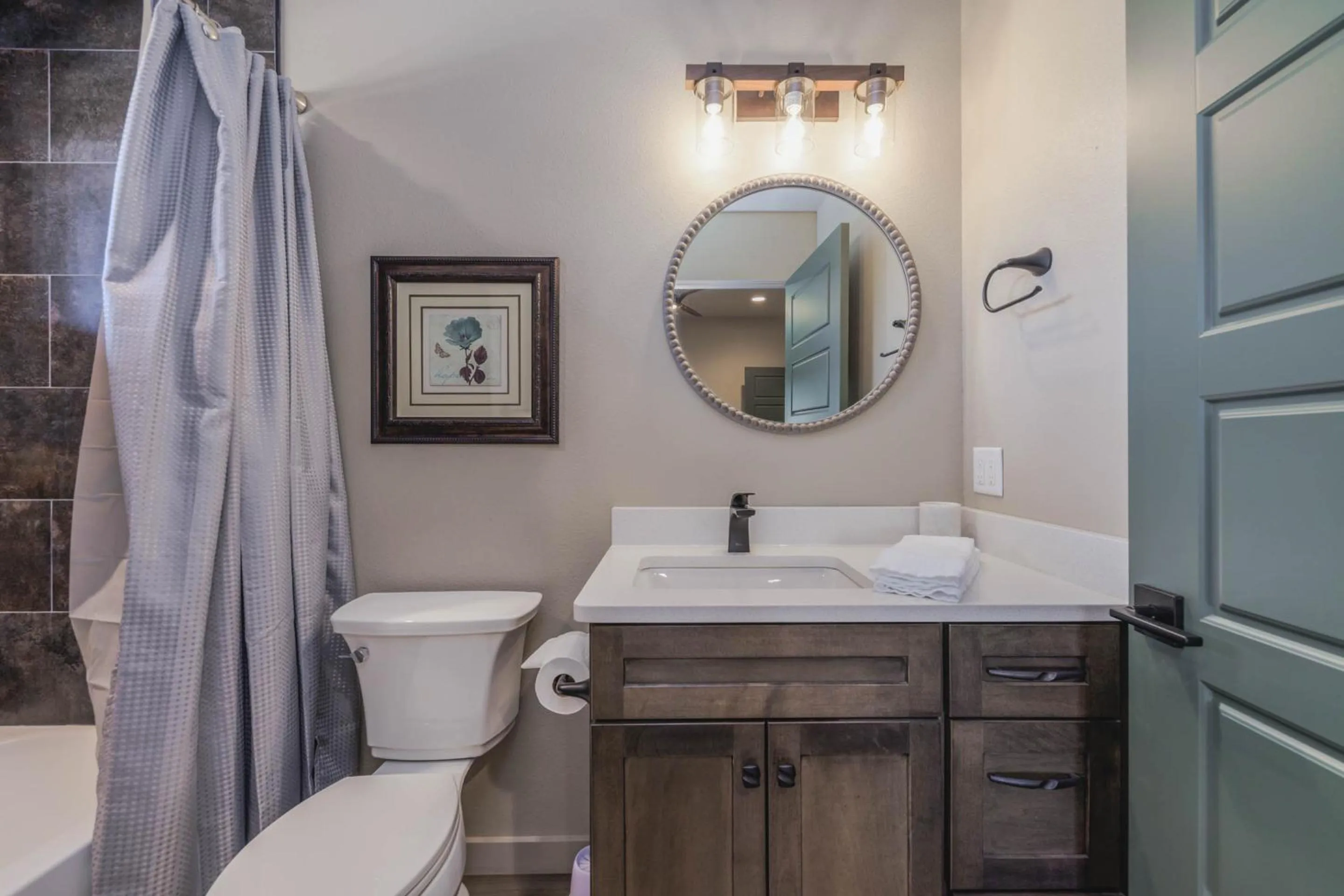 Property building in Viewtopia