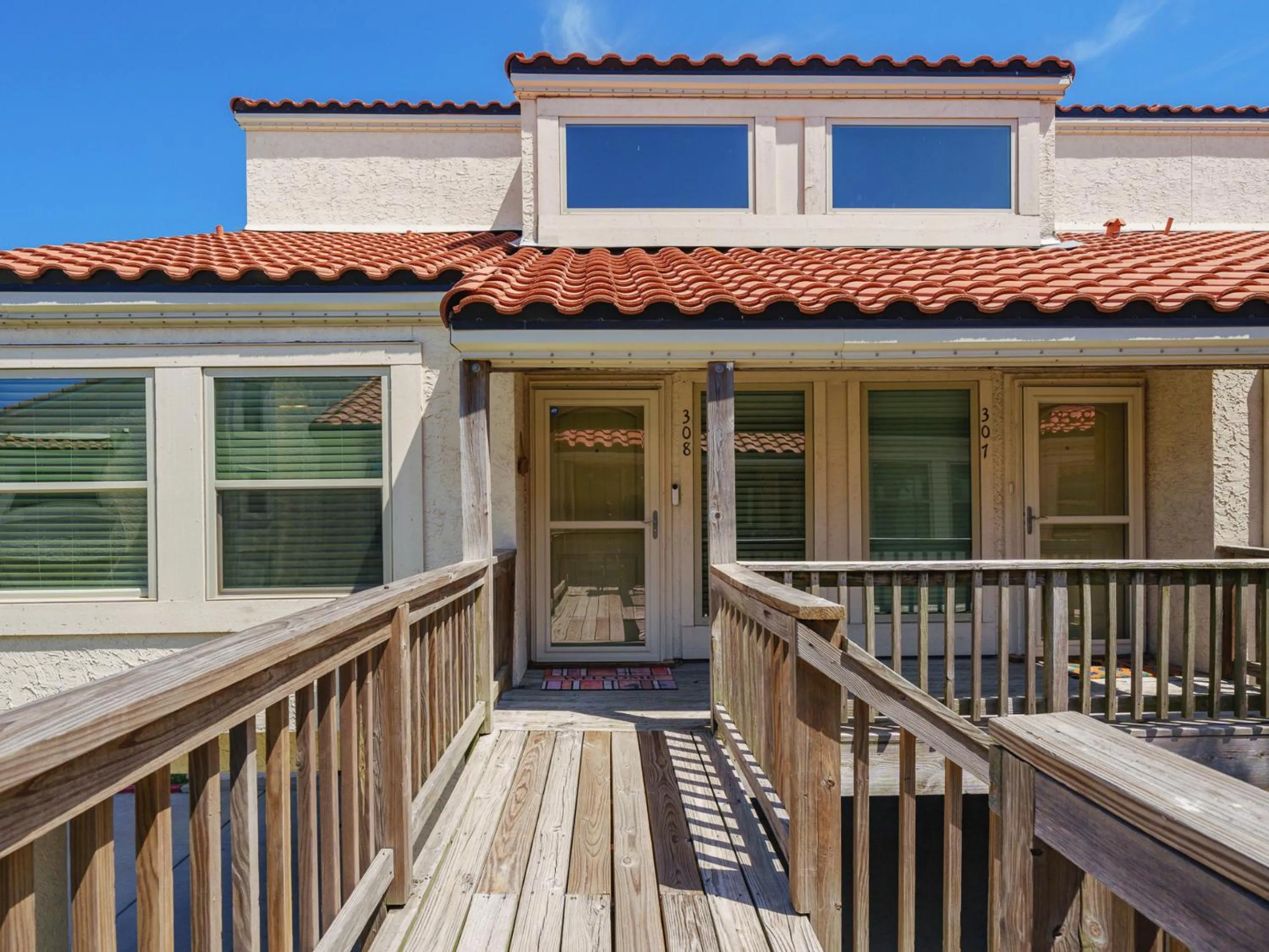 Property building in Bay Breeze Bungalow