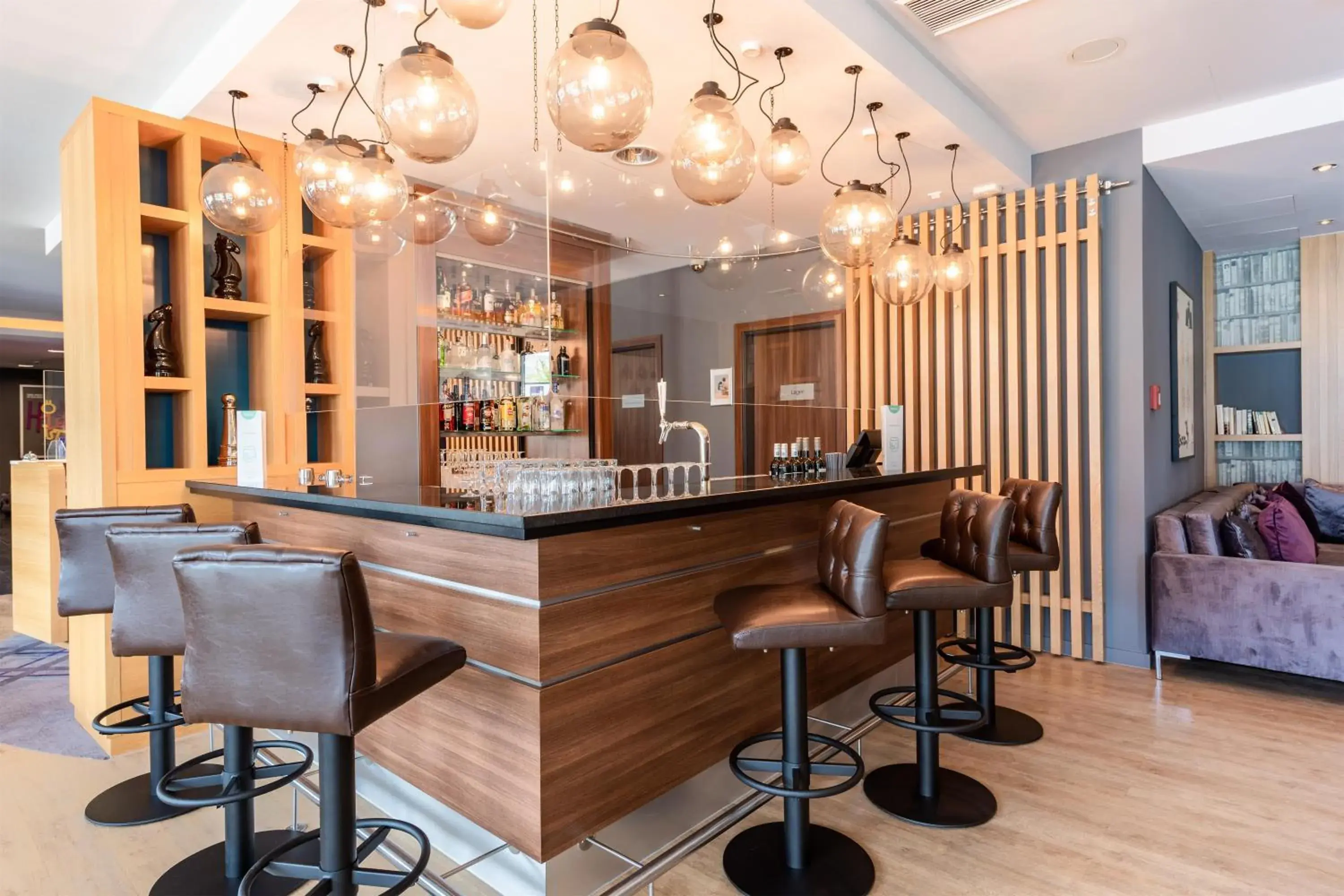 Lounge or bar in Premier Inn Stuttgart Airport Lounge or bar in Premier Inn Stuttgart Airport