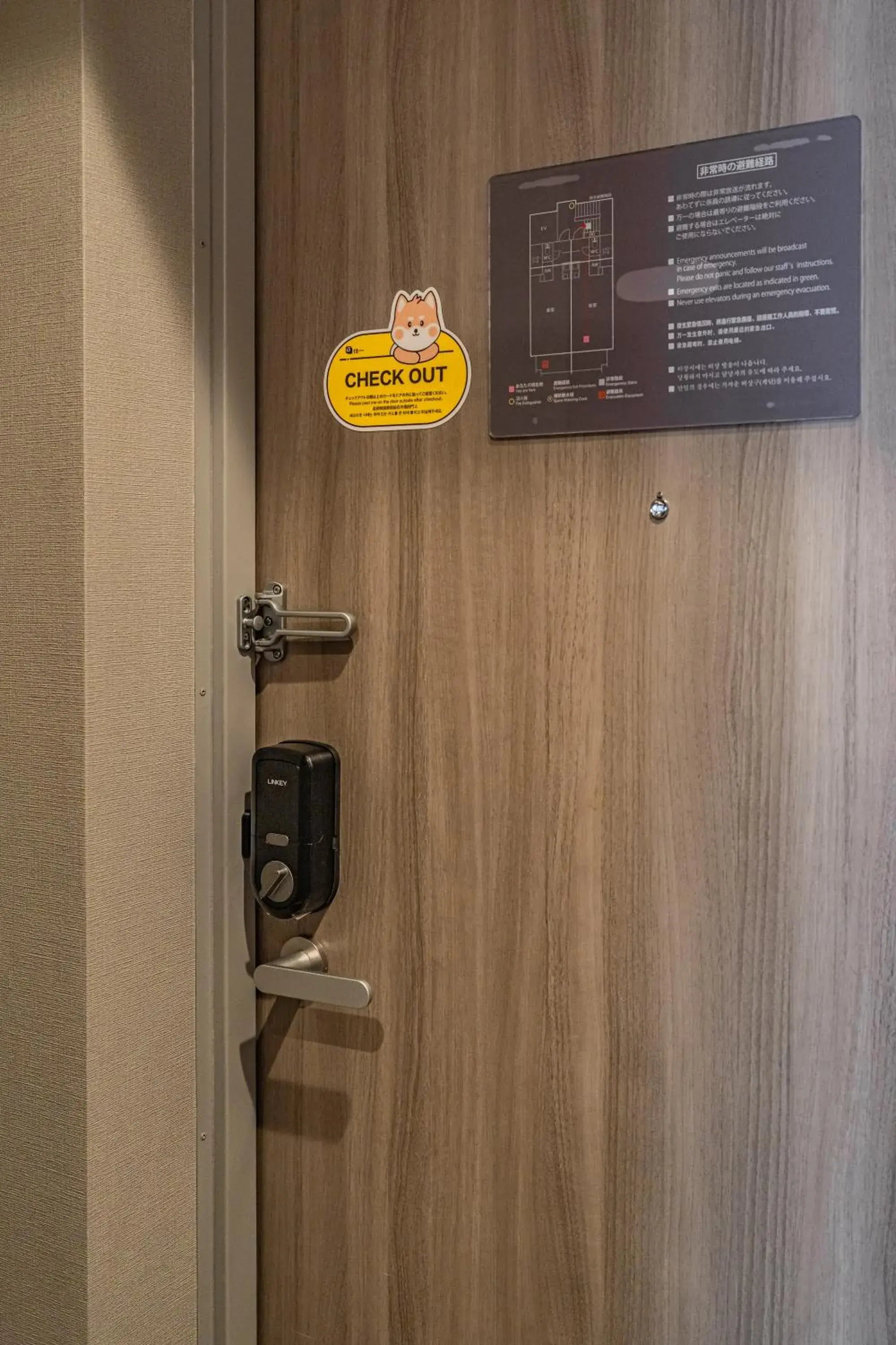 Photo of the whole room in Apartment Hotel 11 Namba Minami Shinimamiya Photo of the whole room in Apartment Hotel 11 Namba Minami Shinimamiya