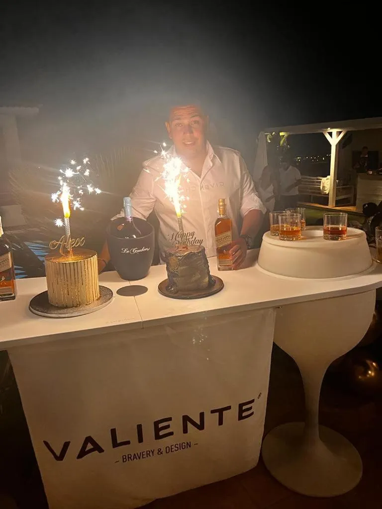 People in Villa Boutique Experience