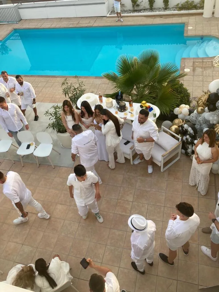 Day in Villa Boutique Experience