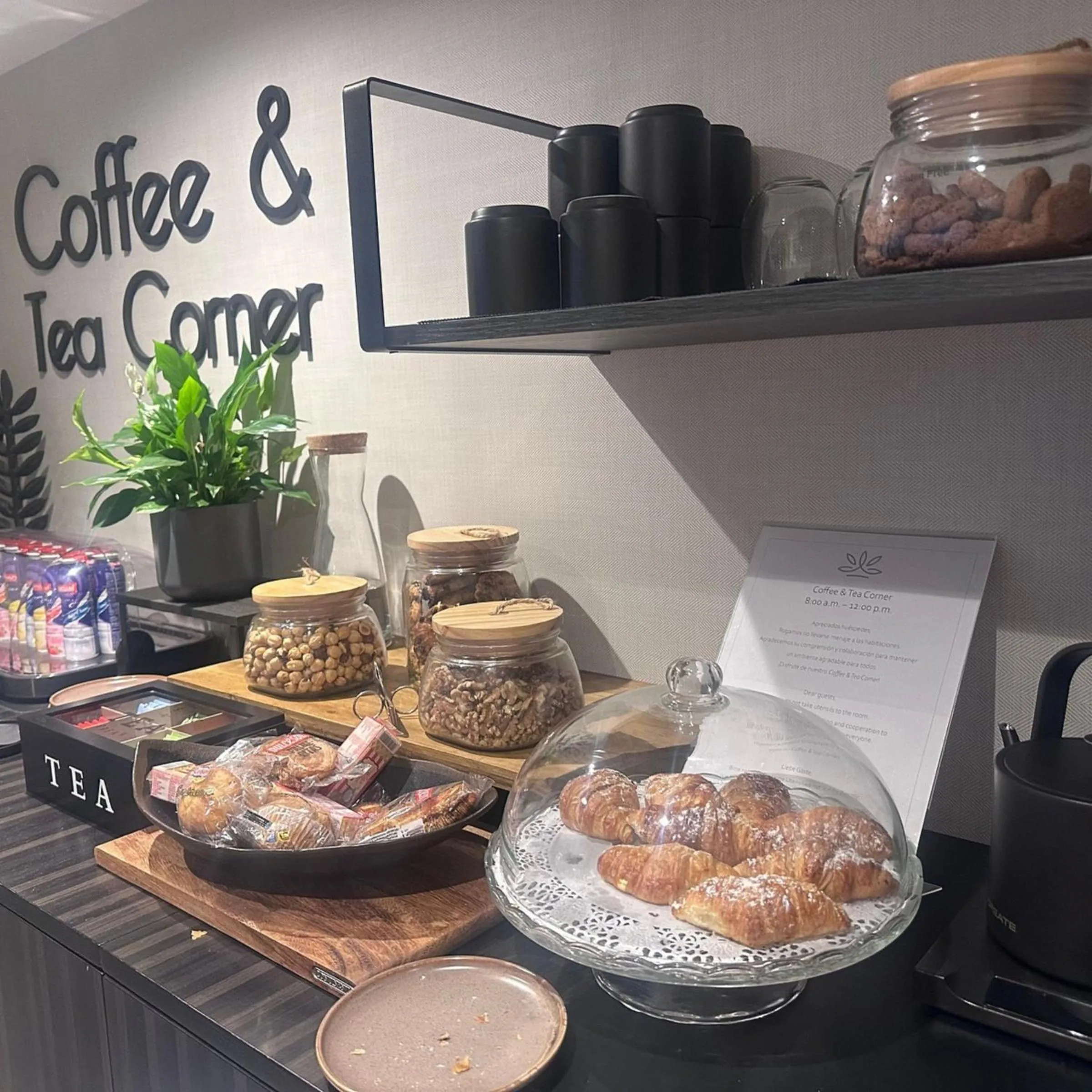 Breakfast in Belle Marivent Mediterranean Petit Hotel